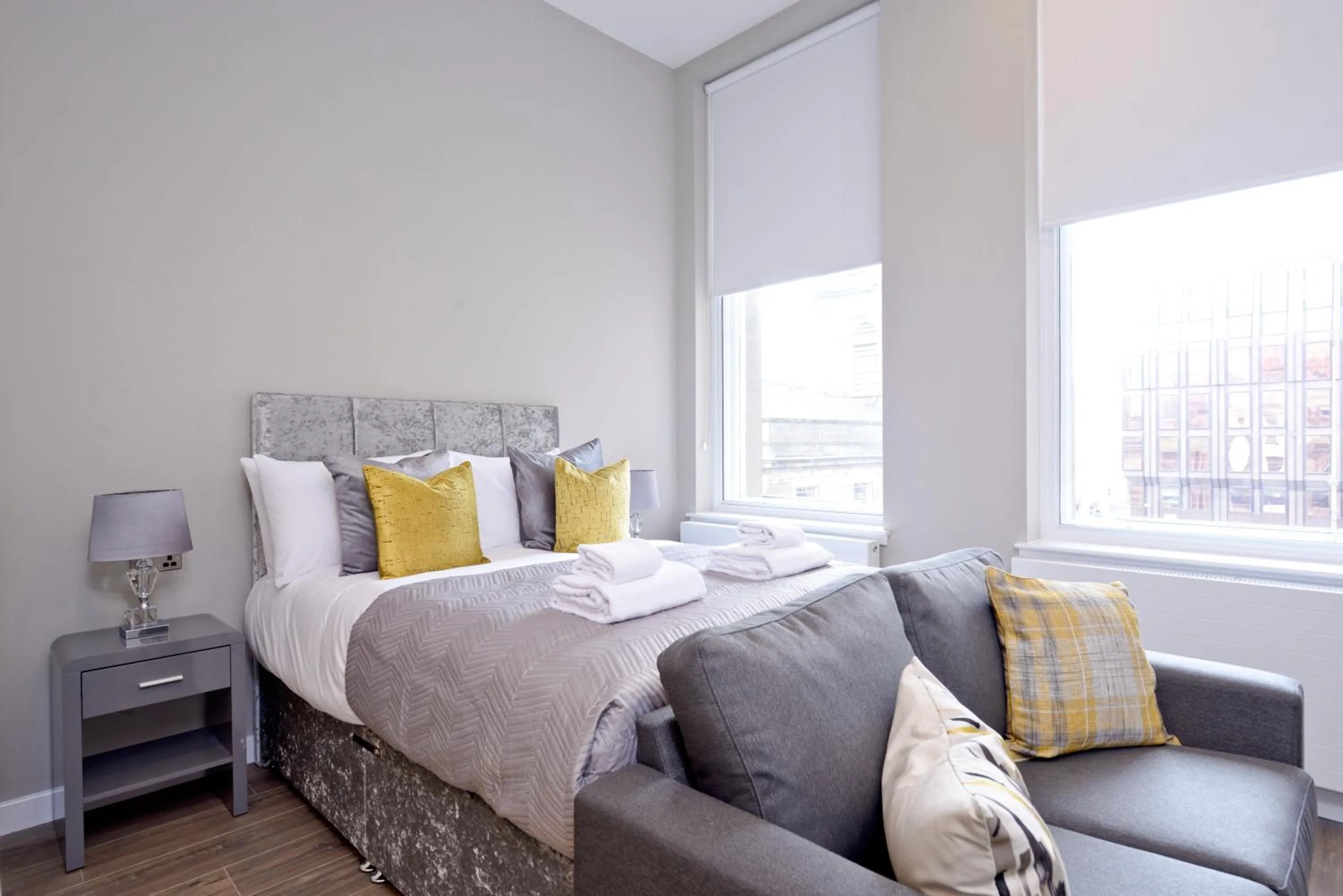 Bed in Nelson Mandela Place Apartments