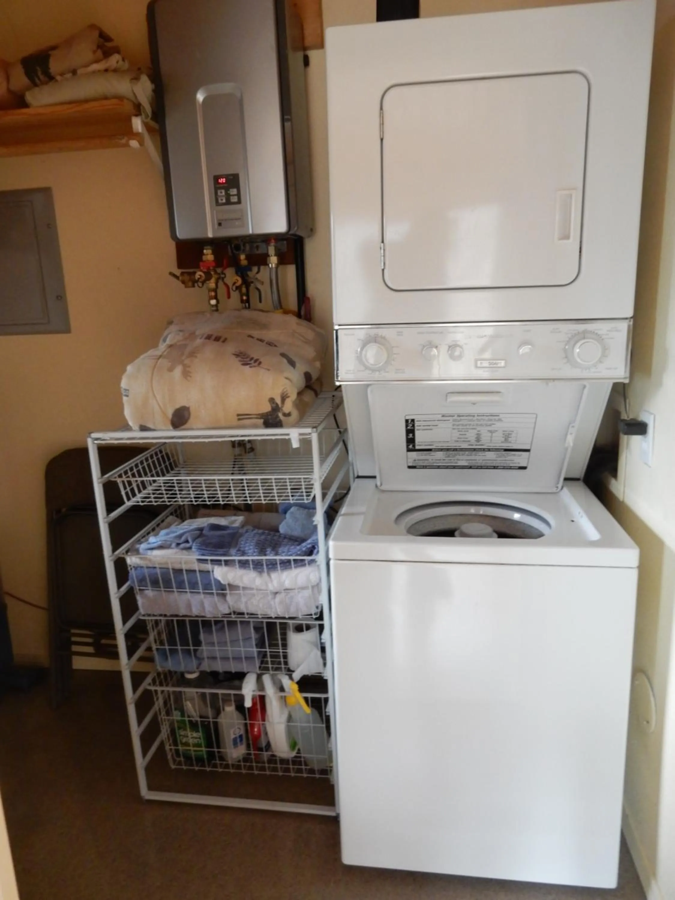 Alaska Adventure Cabins