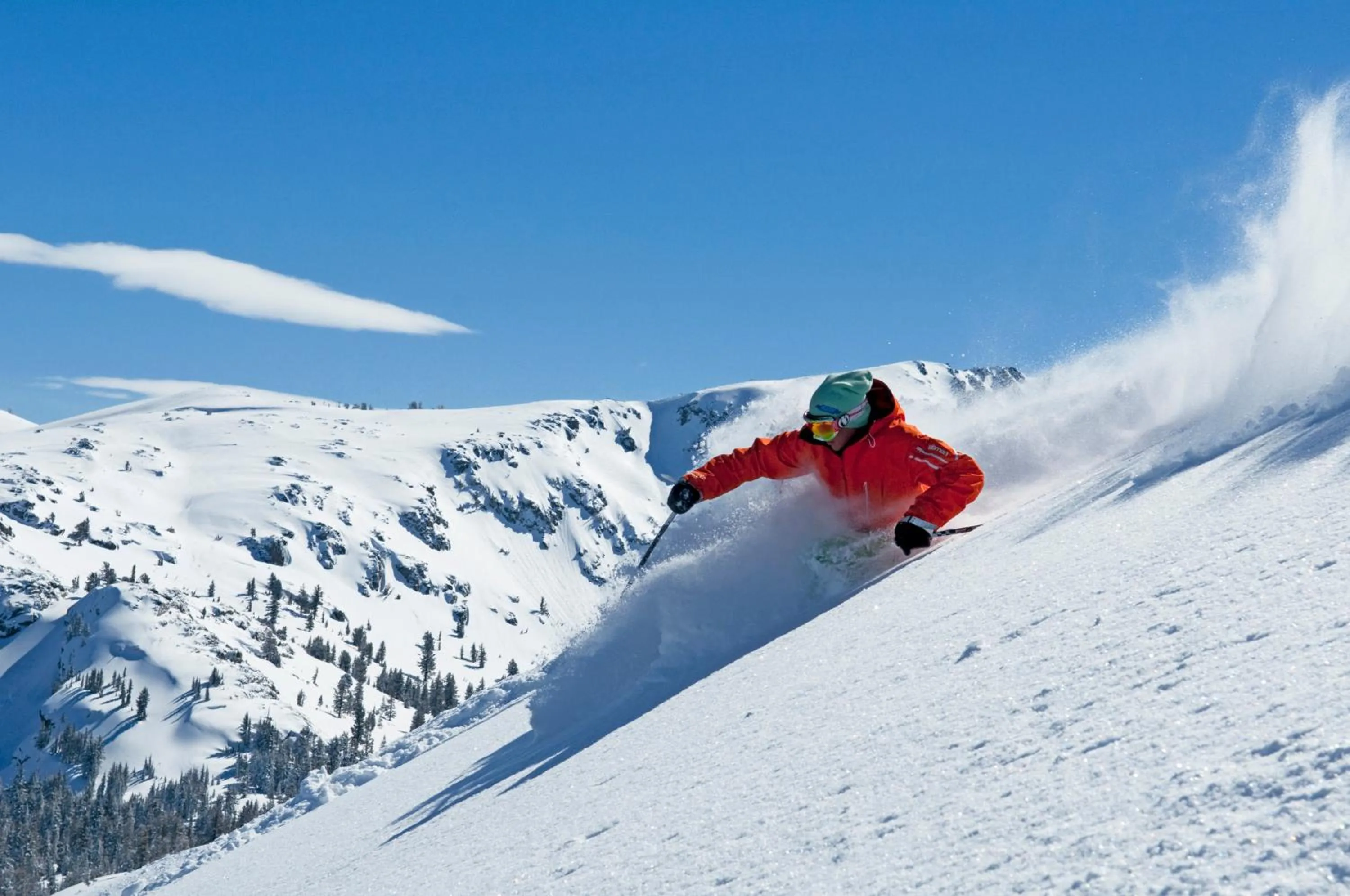 Skiing in Carson Valley Motor Lodge and Suites