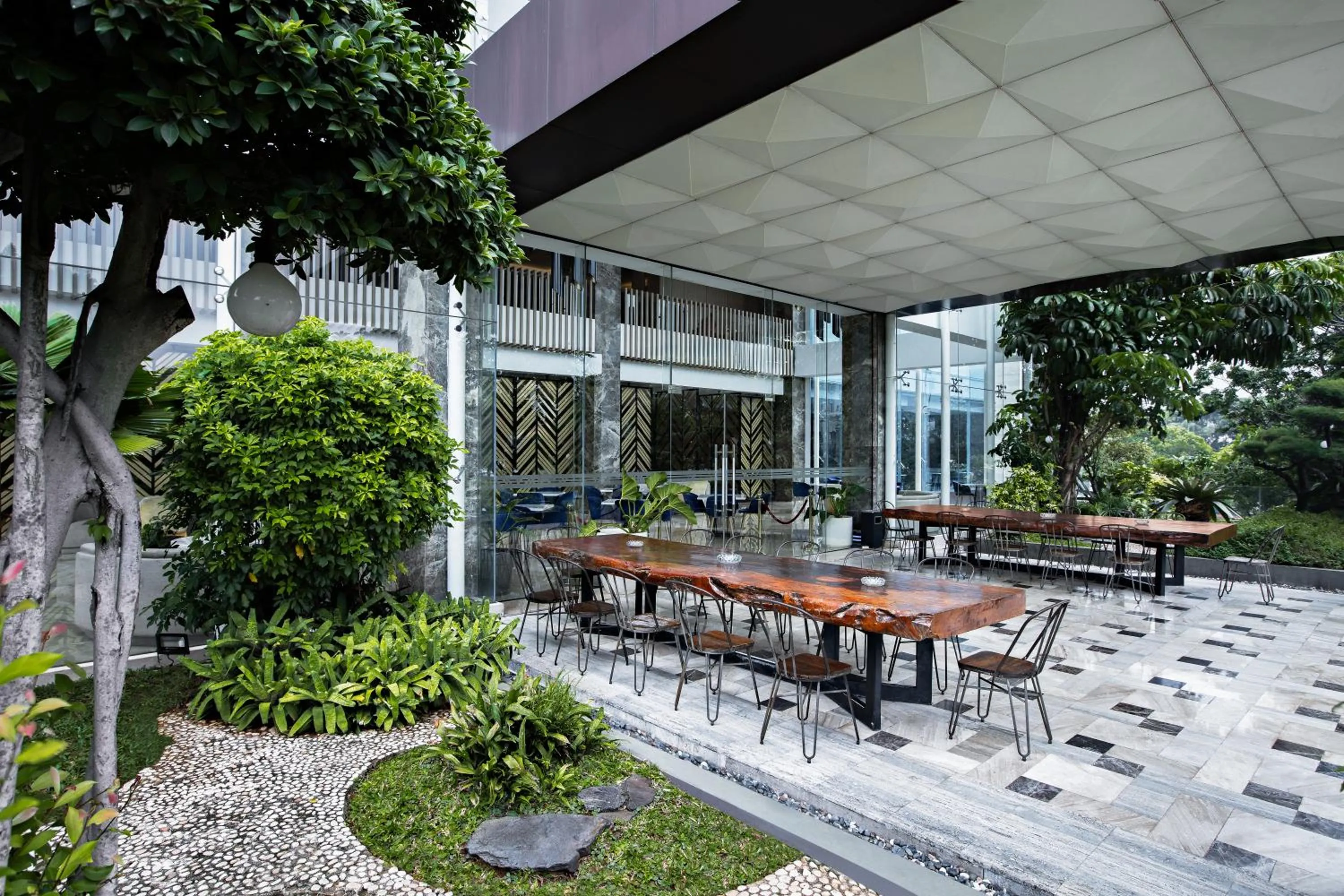 Lounge or bar in Grand Orchardz Hotel Kemayoran Jakarta