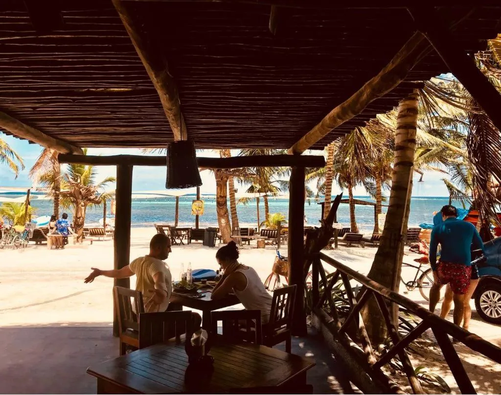 Lounge or bar in Hotel Luna De Plata Mahahual