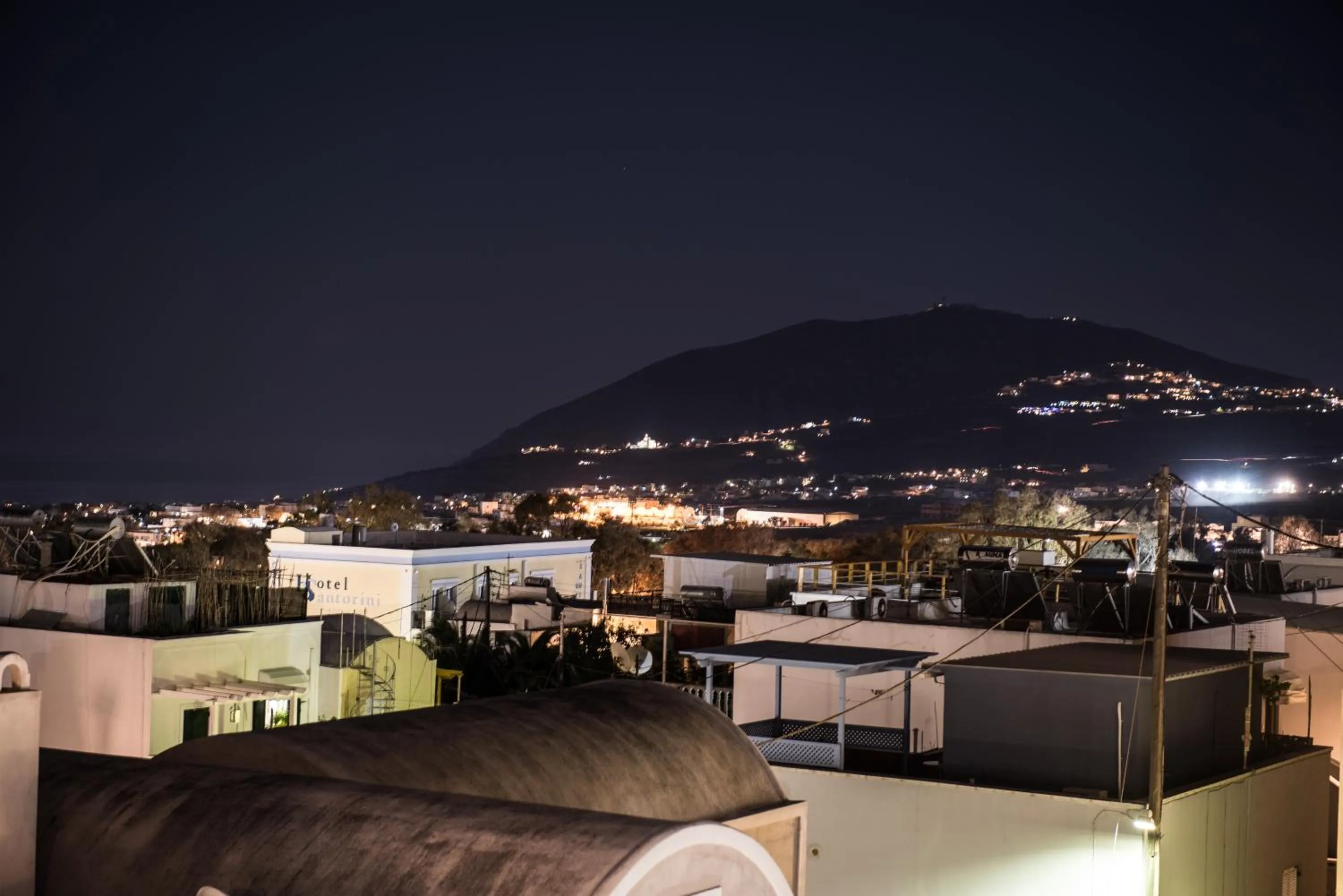 Nearby landmark in Santorini Main Square