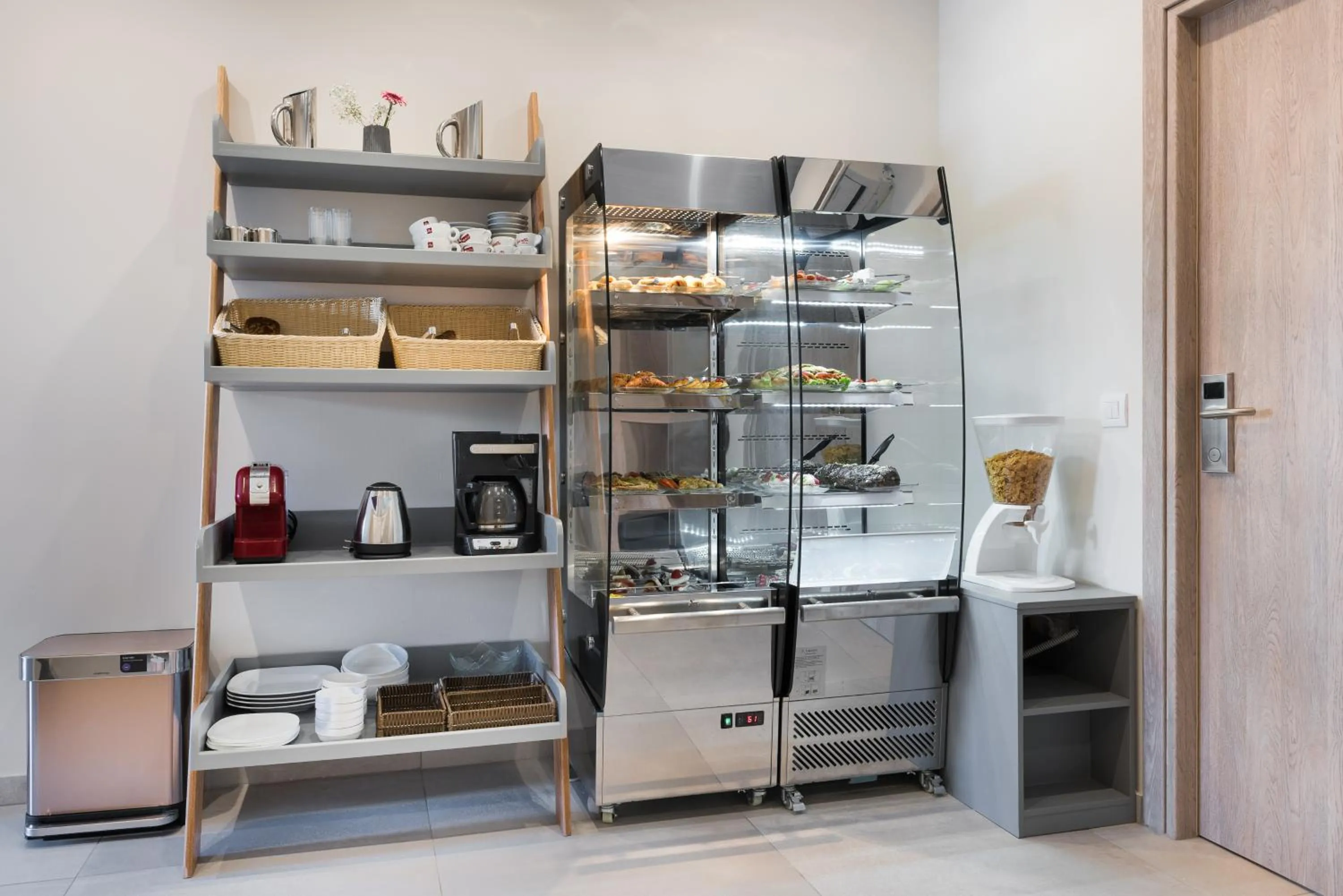 Breakfast in Santorini Main Square