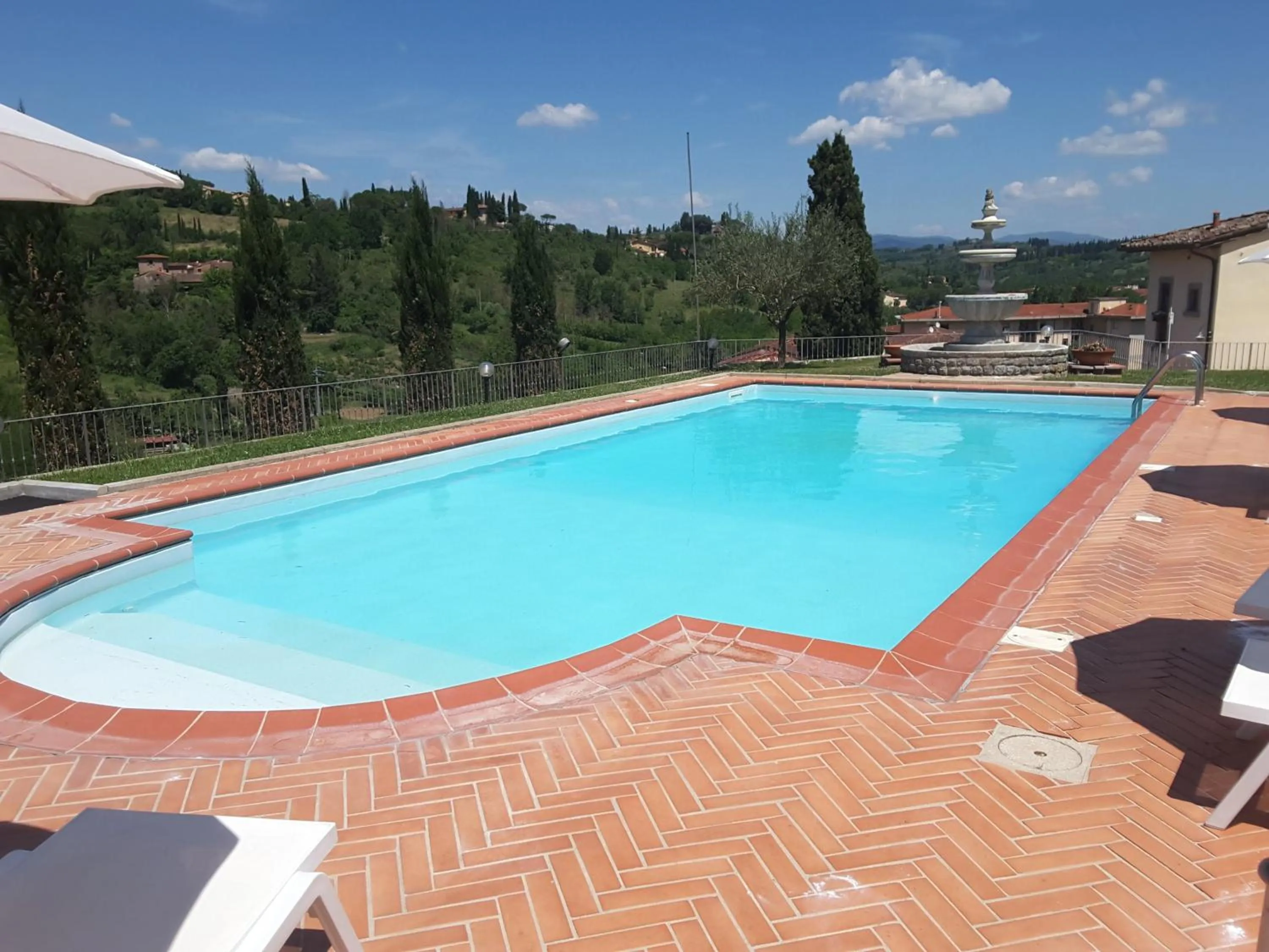 Swimming pool in Rocca Palazzaccio