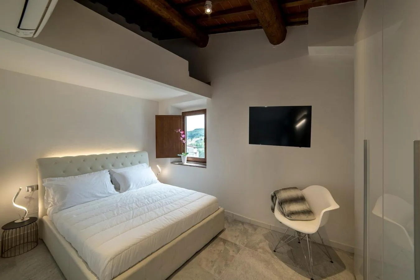 Bedroom, Bed in Rocca Palazzaccio