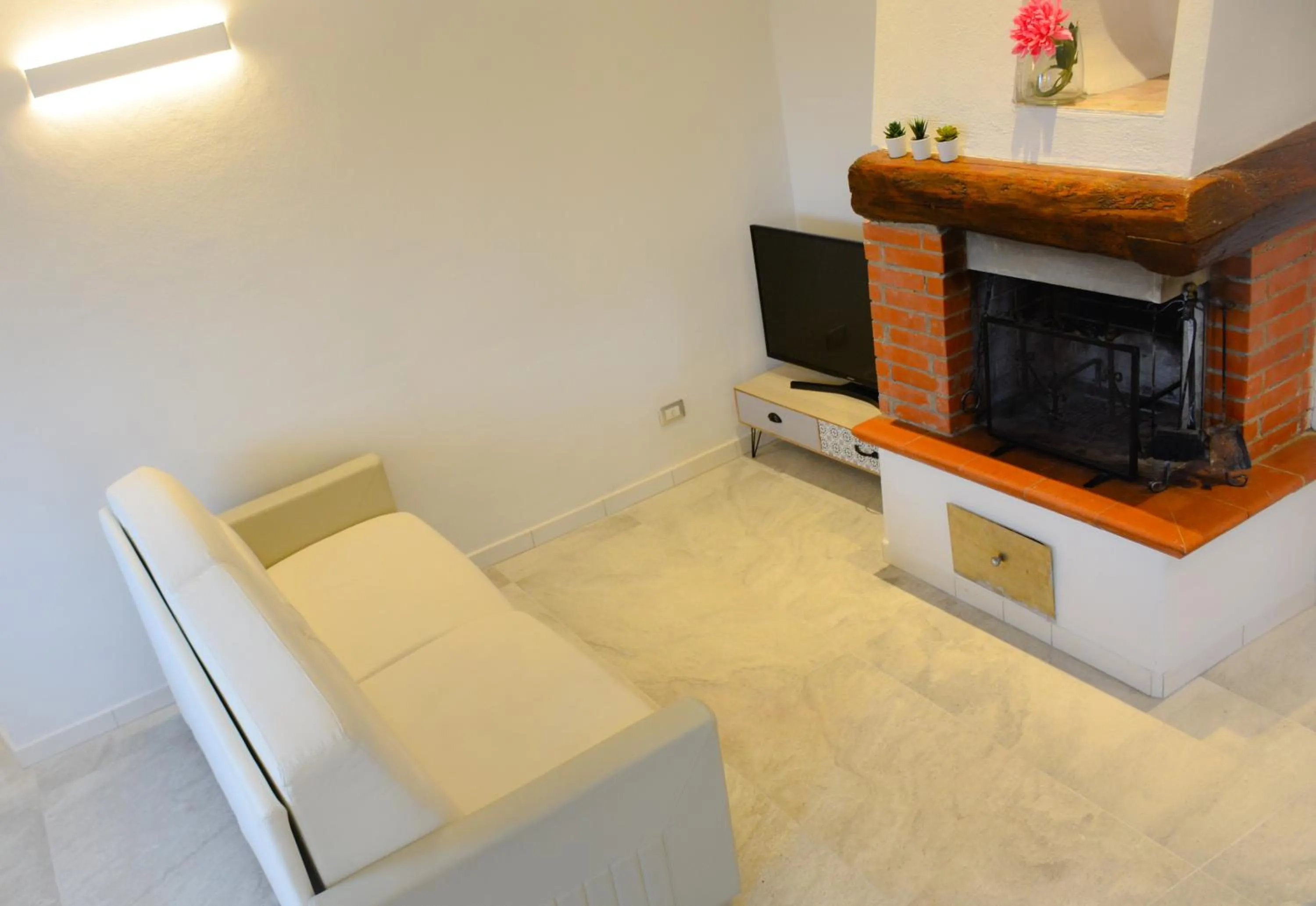 TV and multimedia in Rocca Palazzaccio