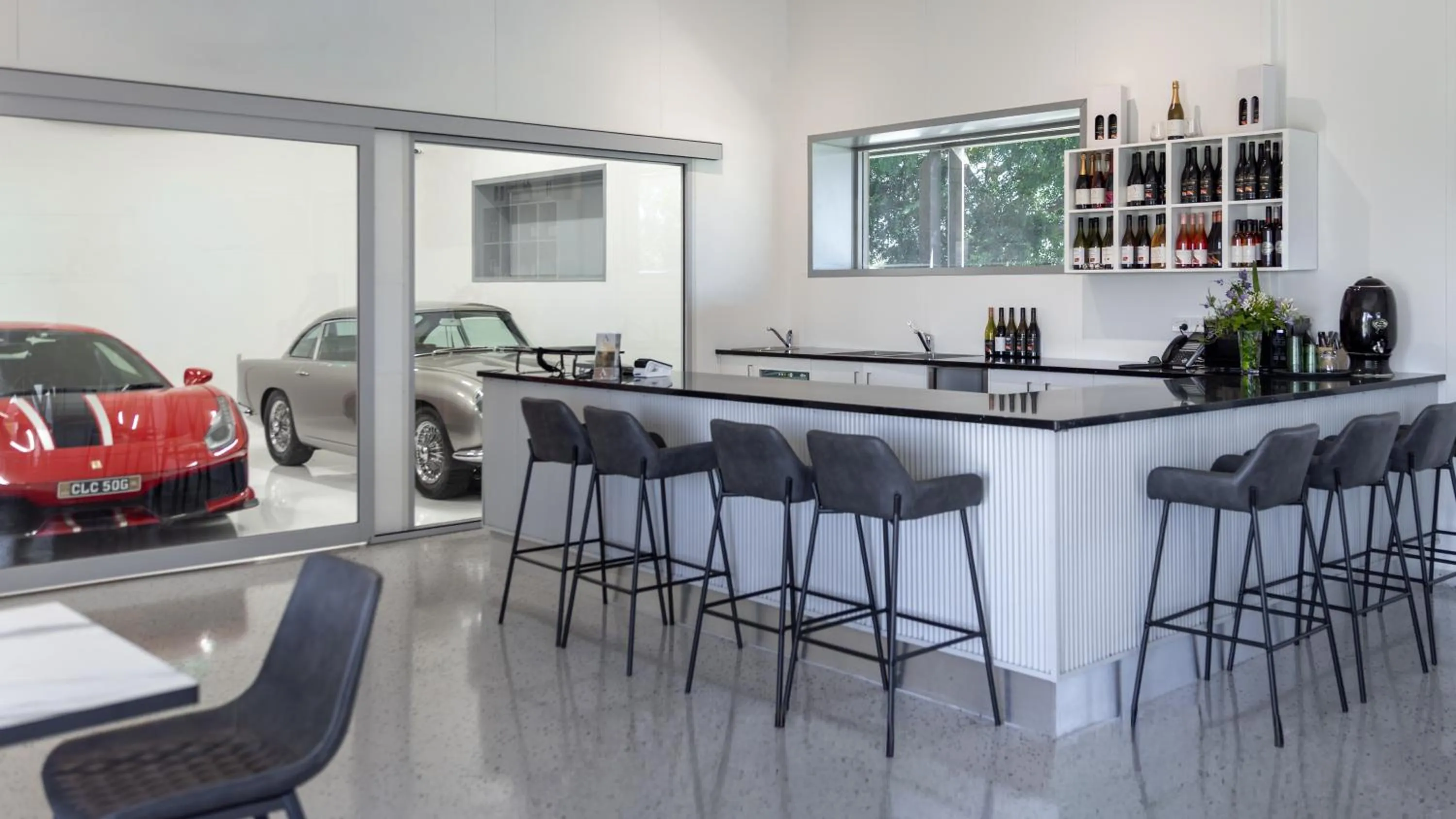 Property building in Adina Vineyard