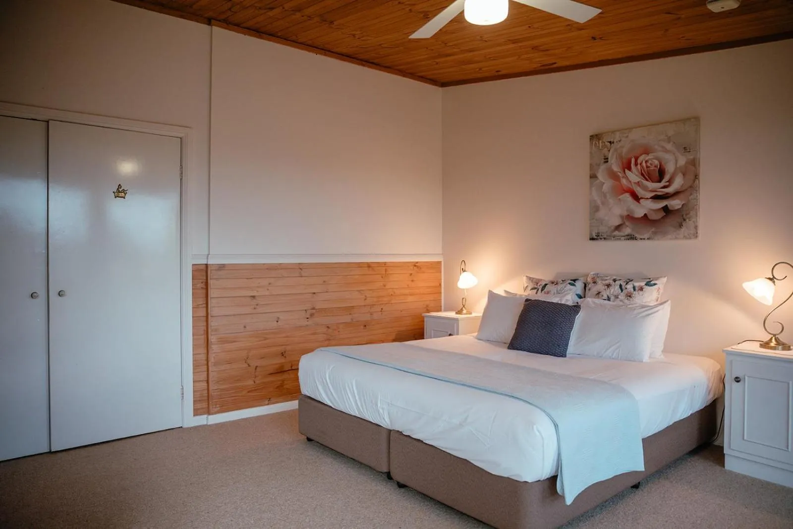 Bedroom in Bluebush Estate