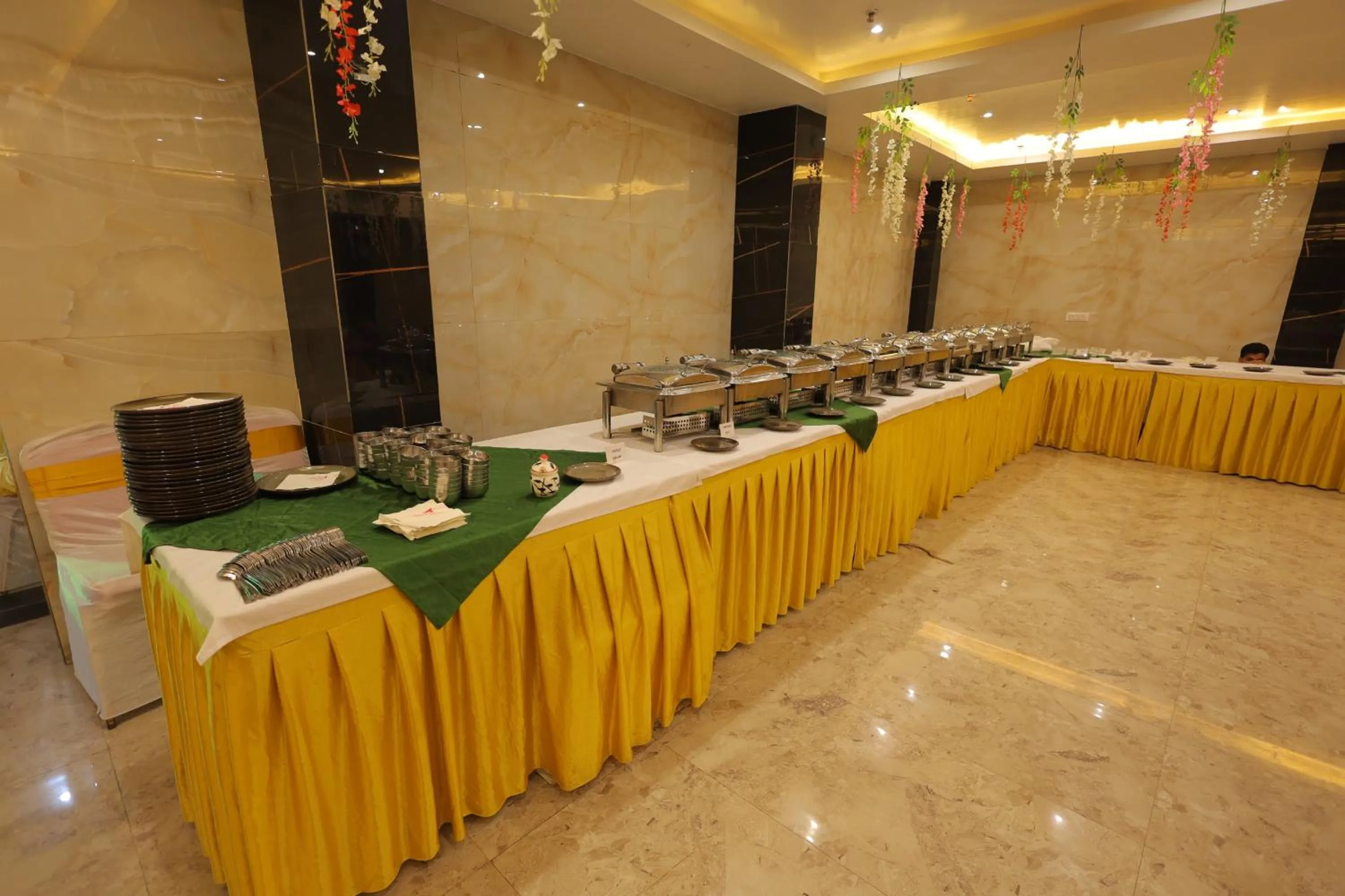Banquet/Function facilities in Hotel Anand Villa