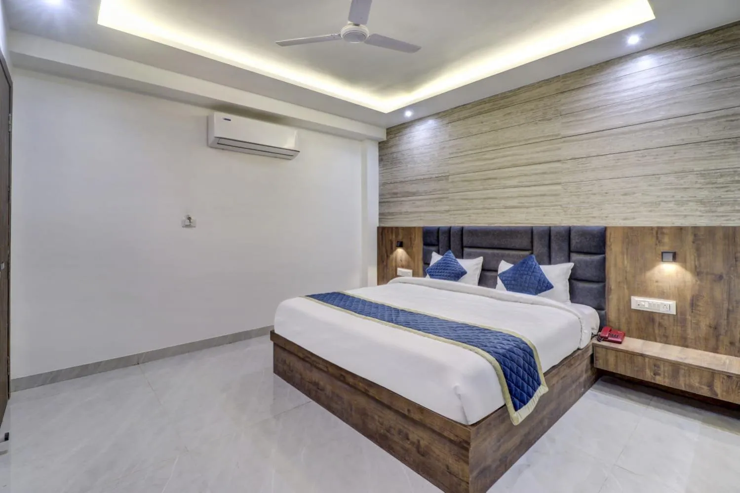 Bedroom in Hotel Anand Villa