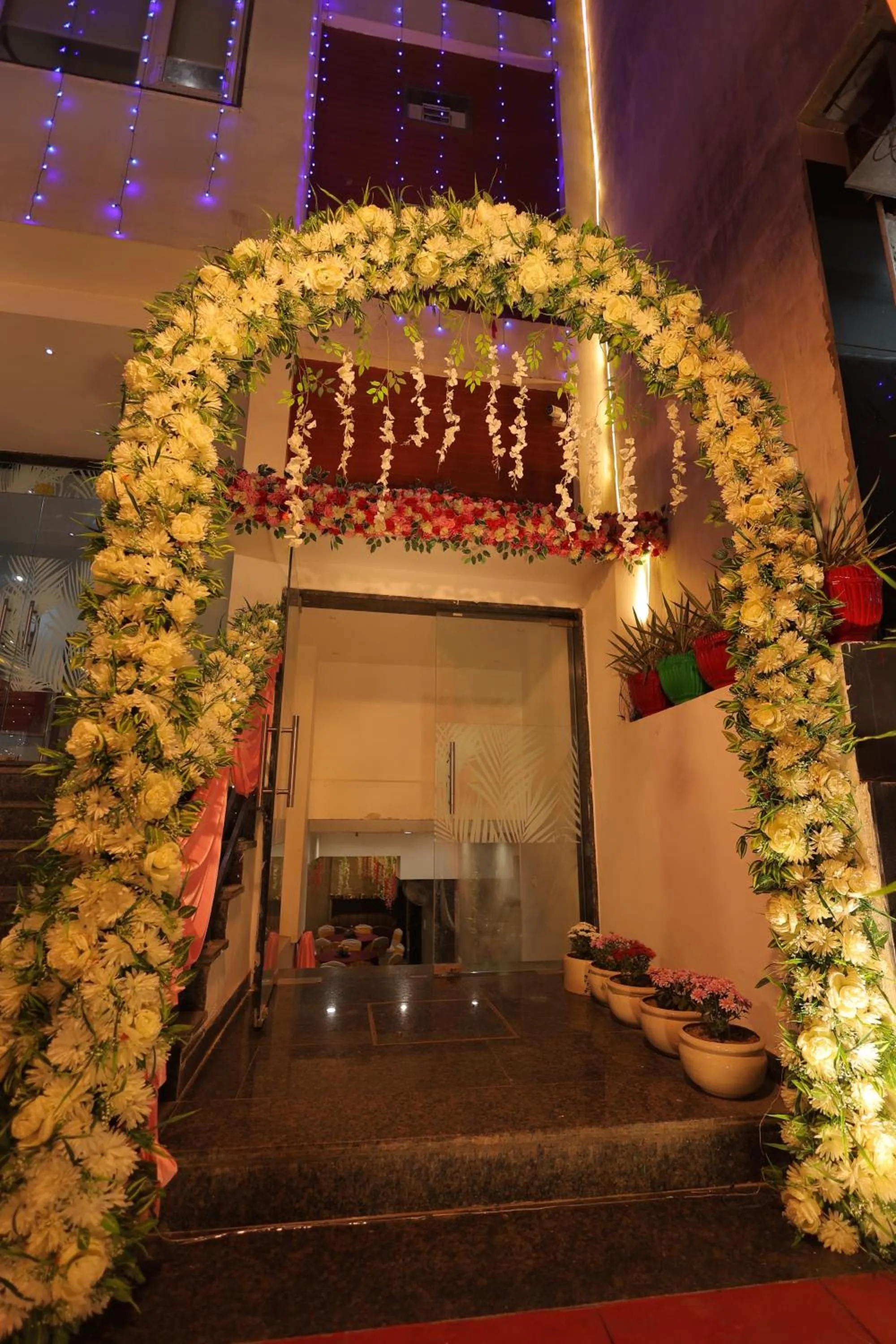 Banquet/Function facilities in Hotel Anand Villa