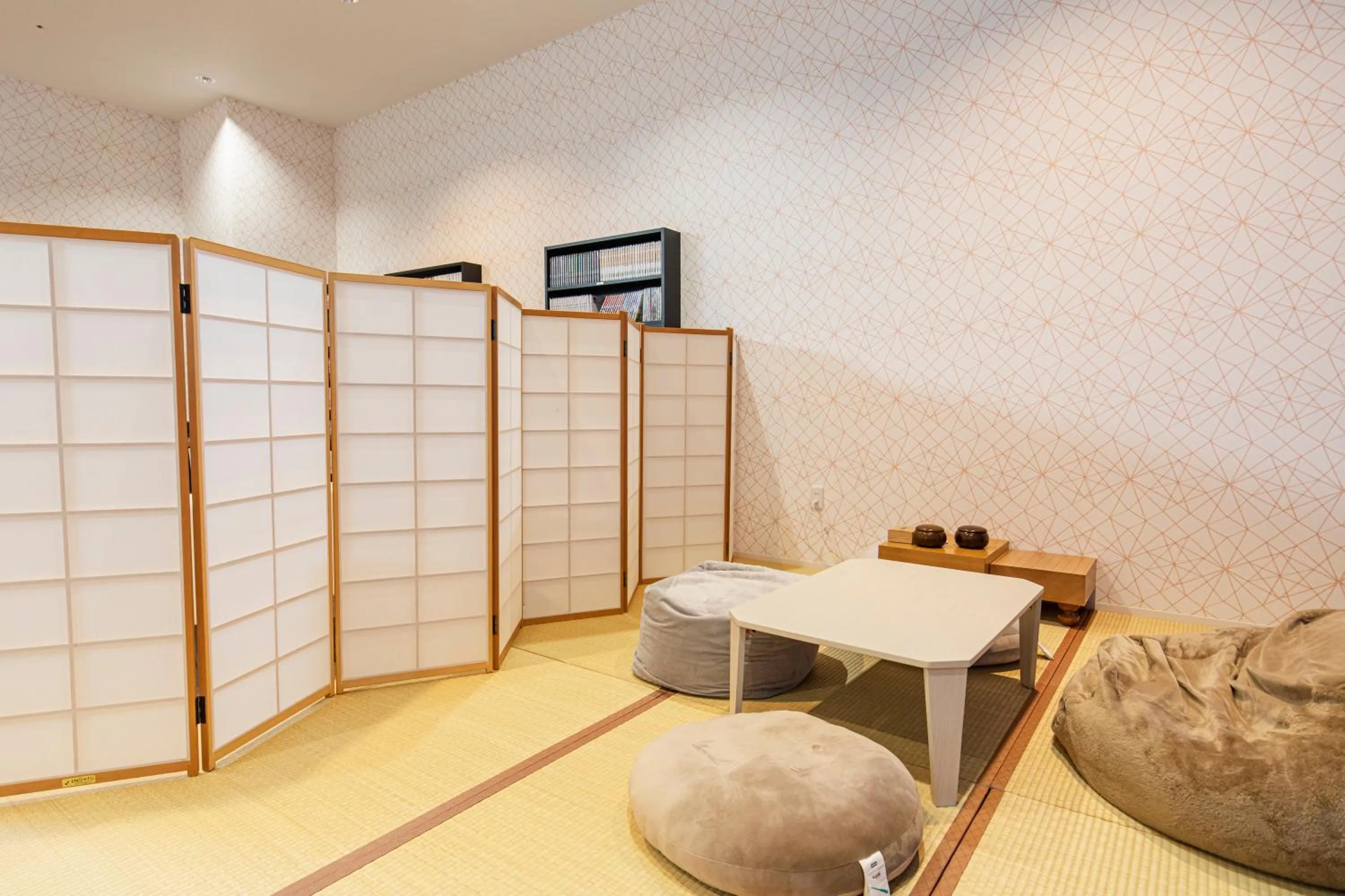 Seating area in Samson Hotel