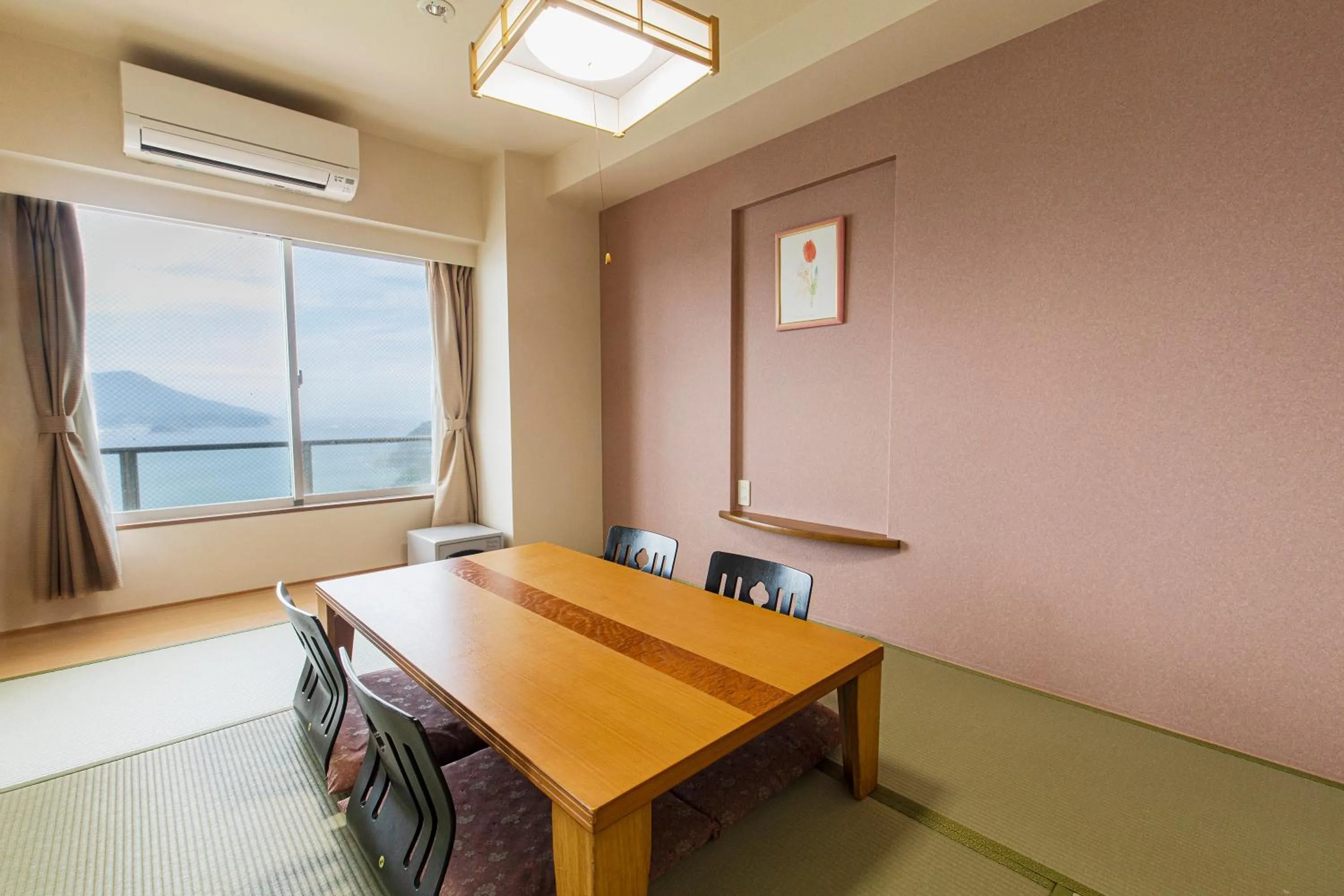 Living room in Samson Hotel