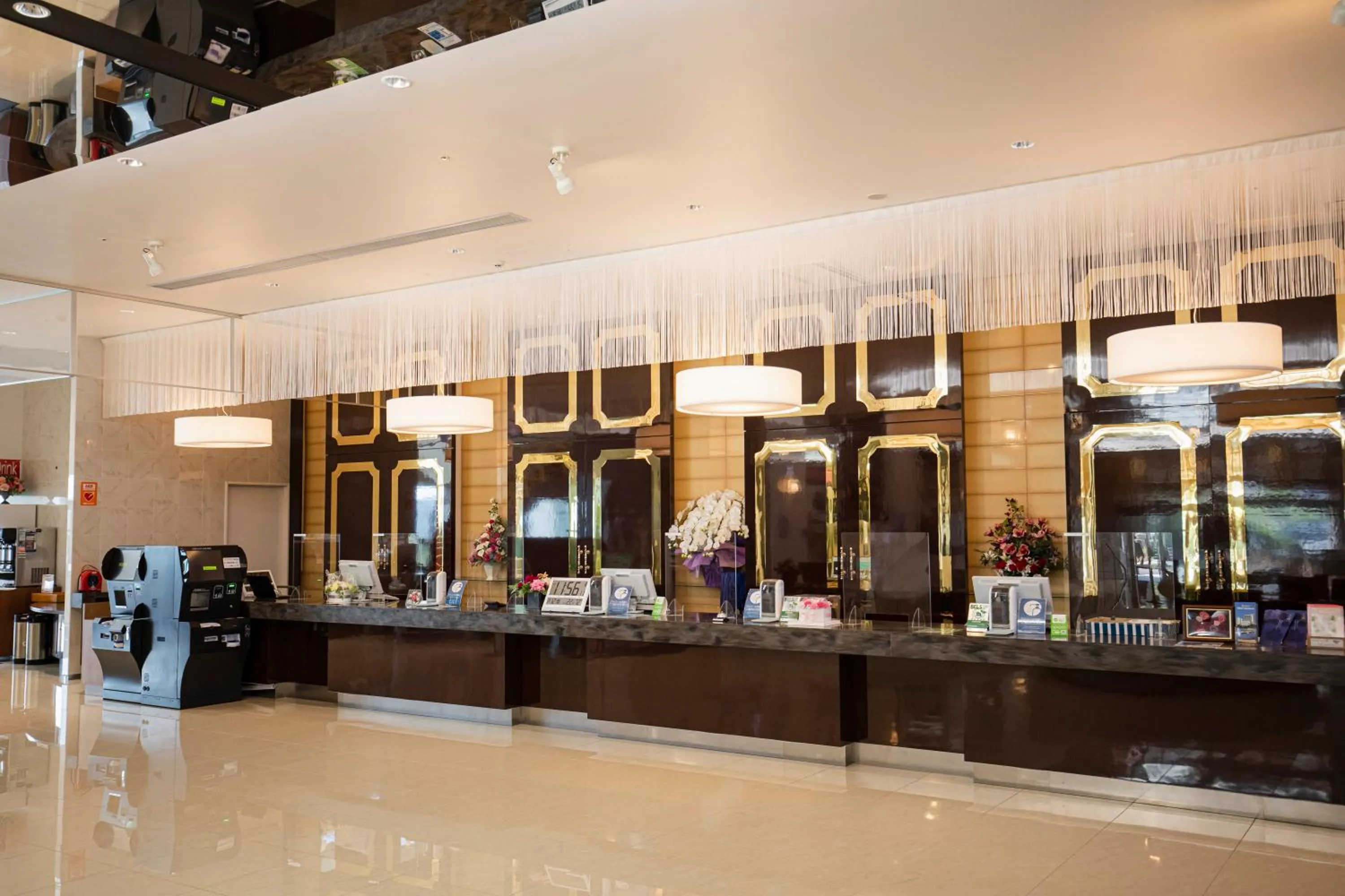 Lobby or reception in Samson Hotel