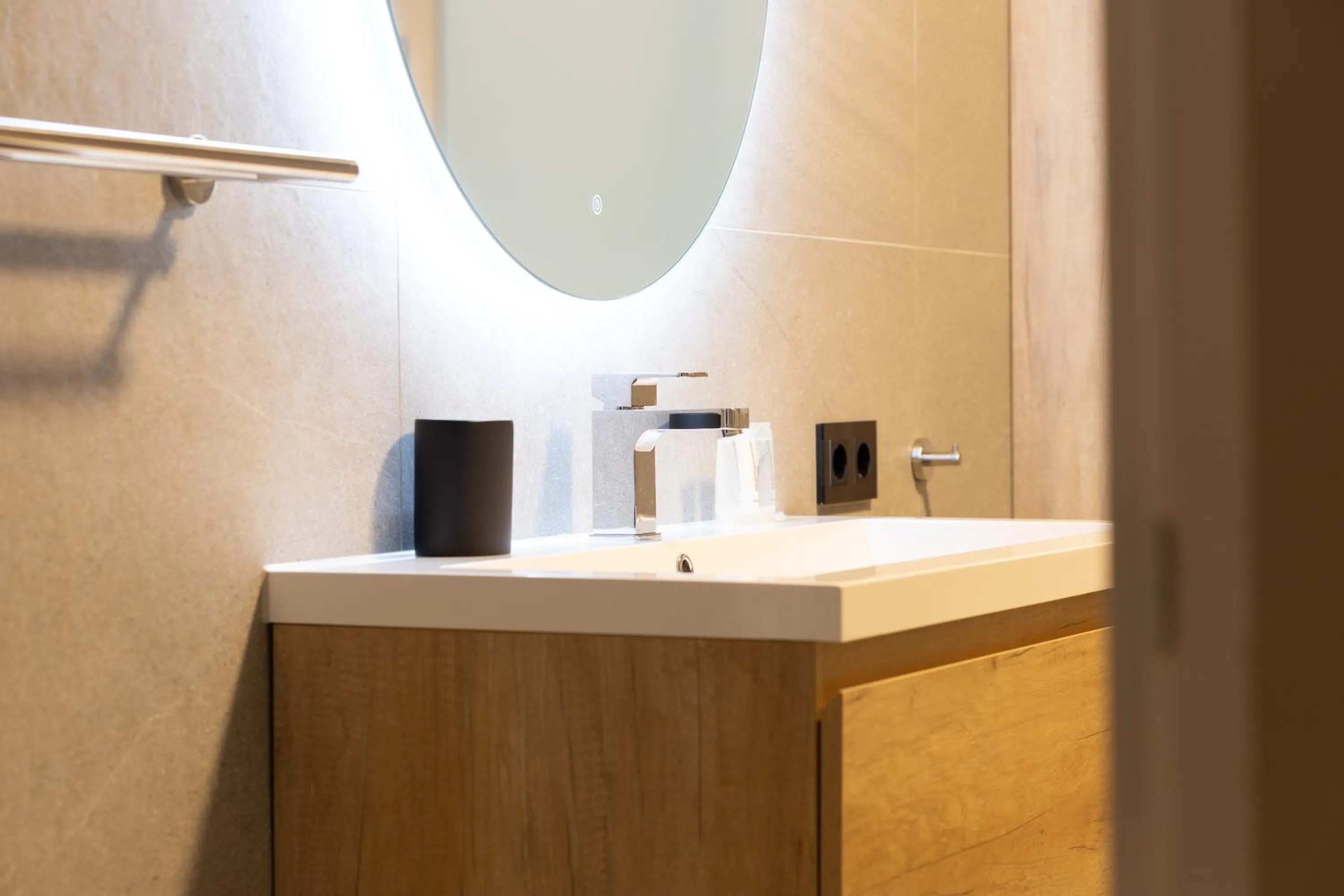 Midtown Hotel Royal Room