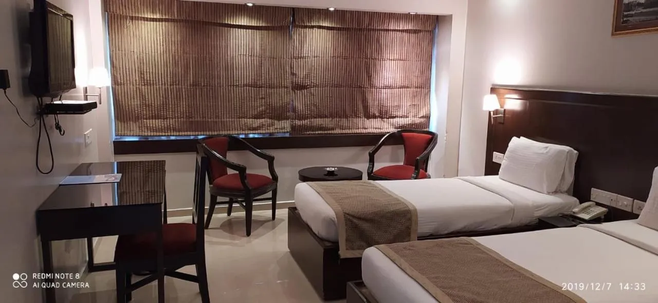 Bedroom, Bed in The Curzon Court