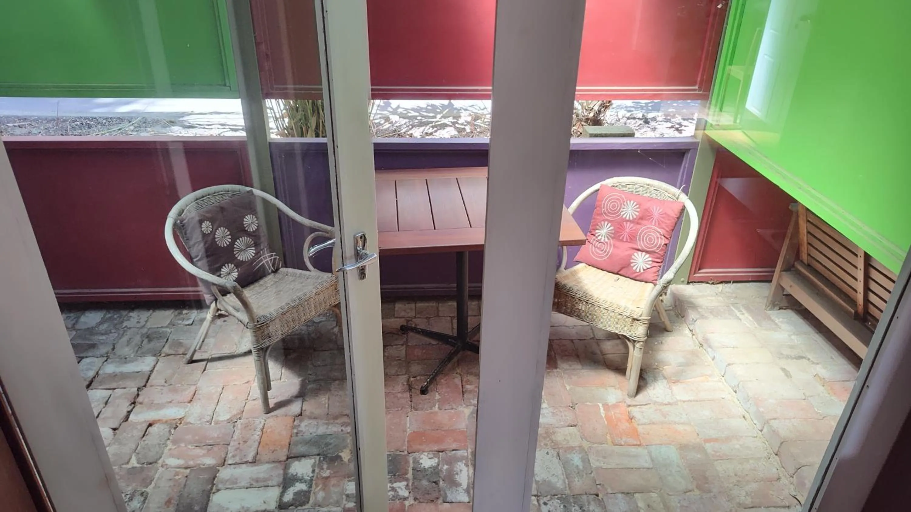 Seating area in Adamsons Riverside