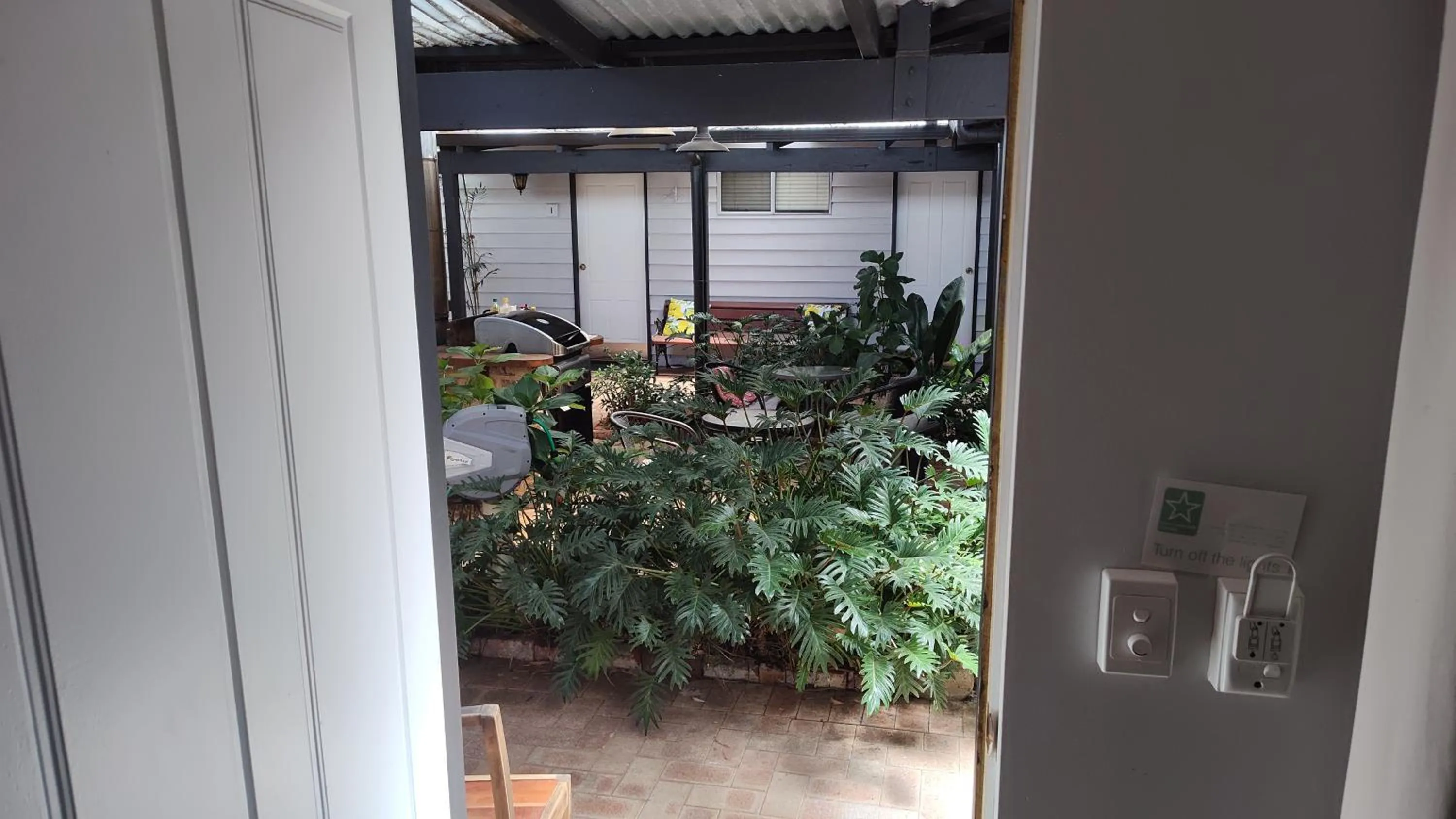 Garden view in Adamsons Riverside