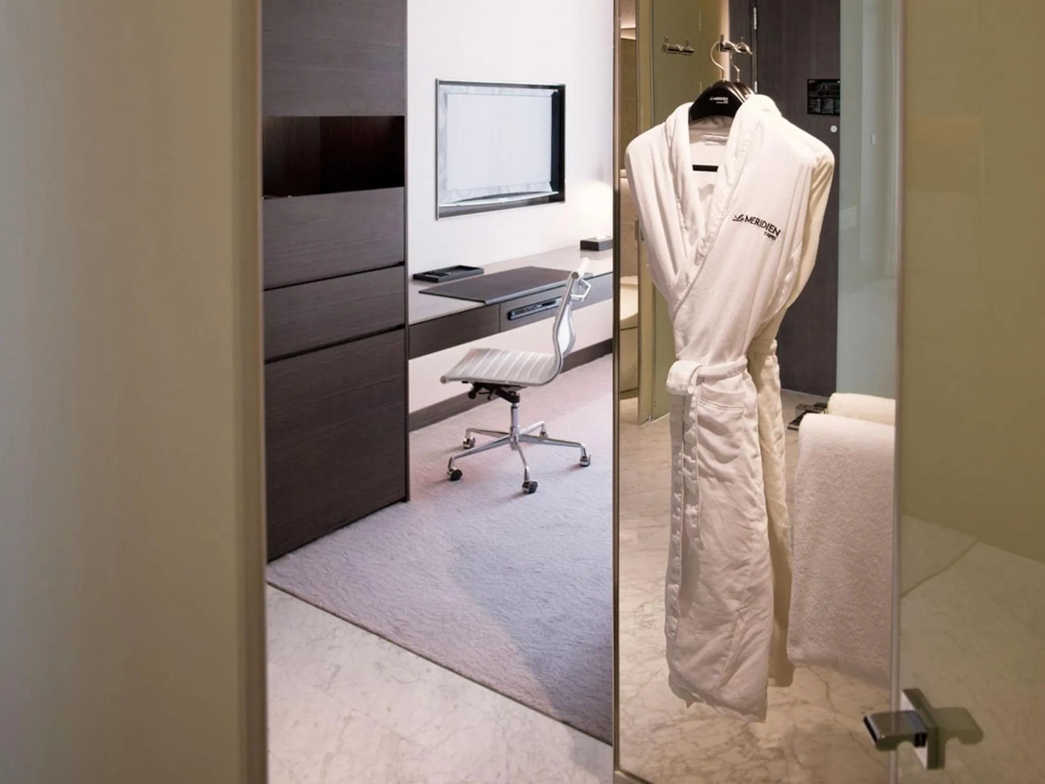 Bathroom in Le Meridien Taipei