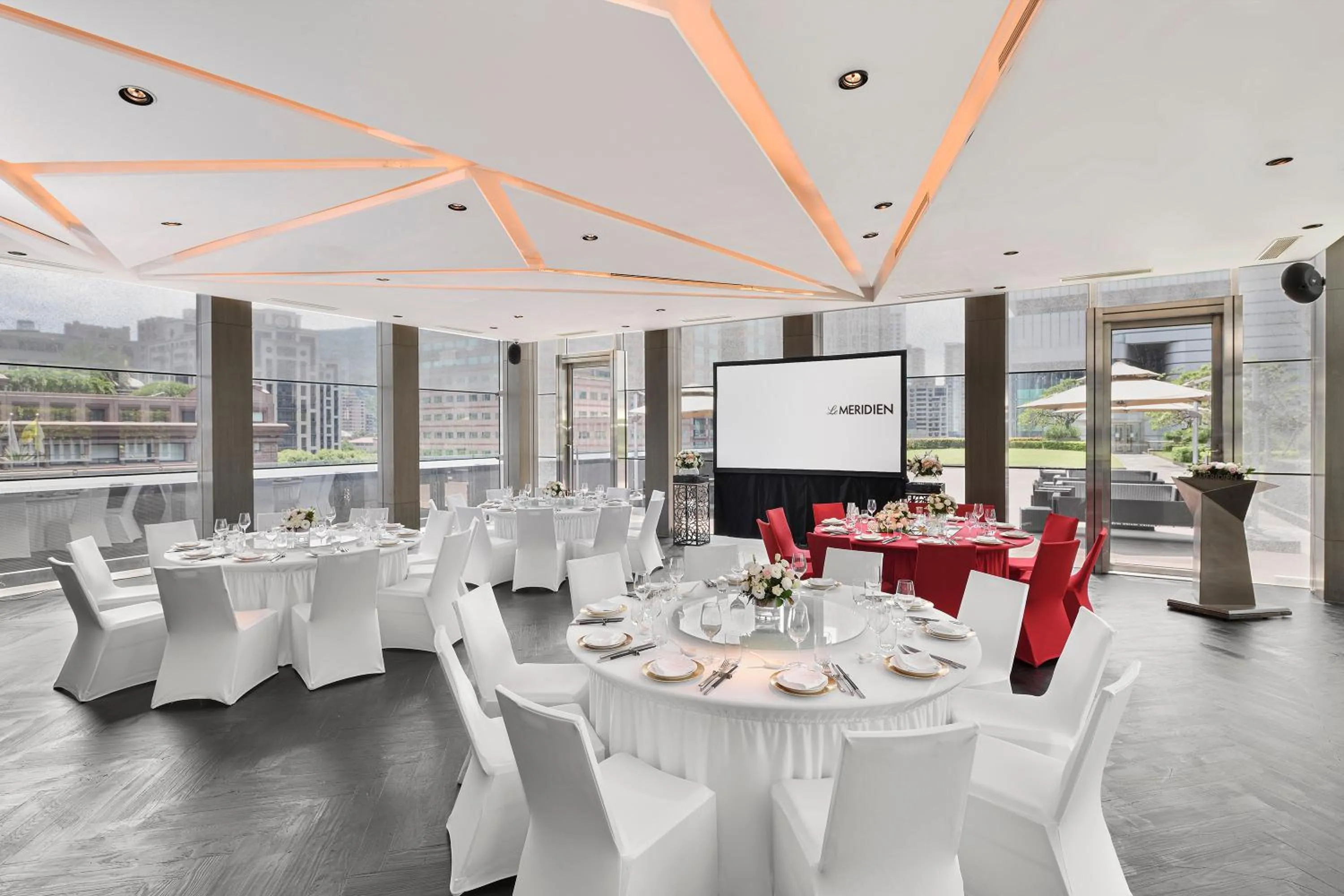 Banquet/Function facilities in Le Meridien Taipei