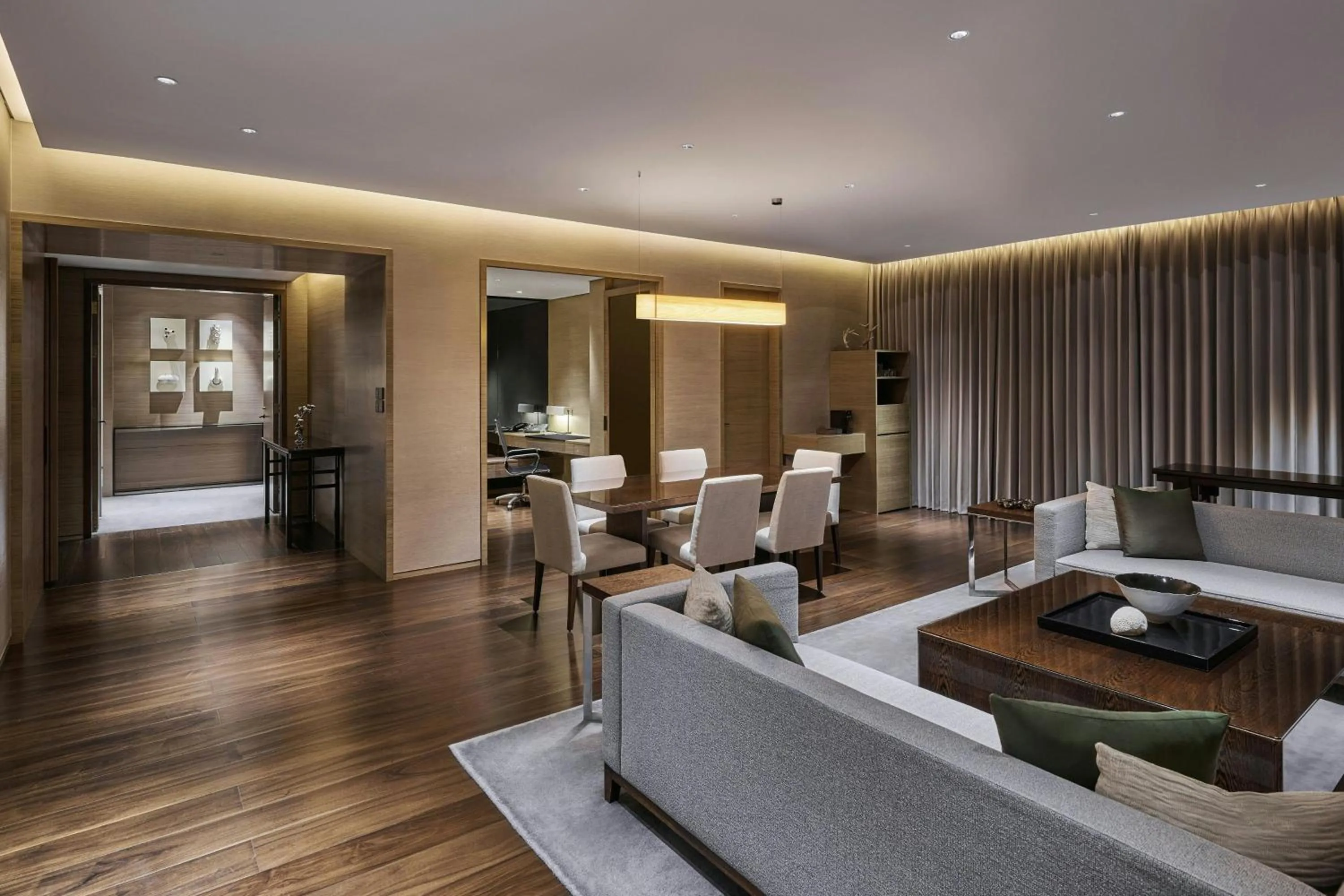 Living room in Le Meridien Taipei