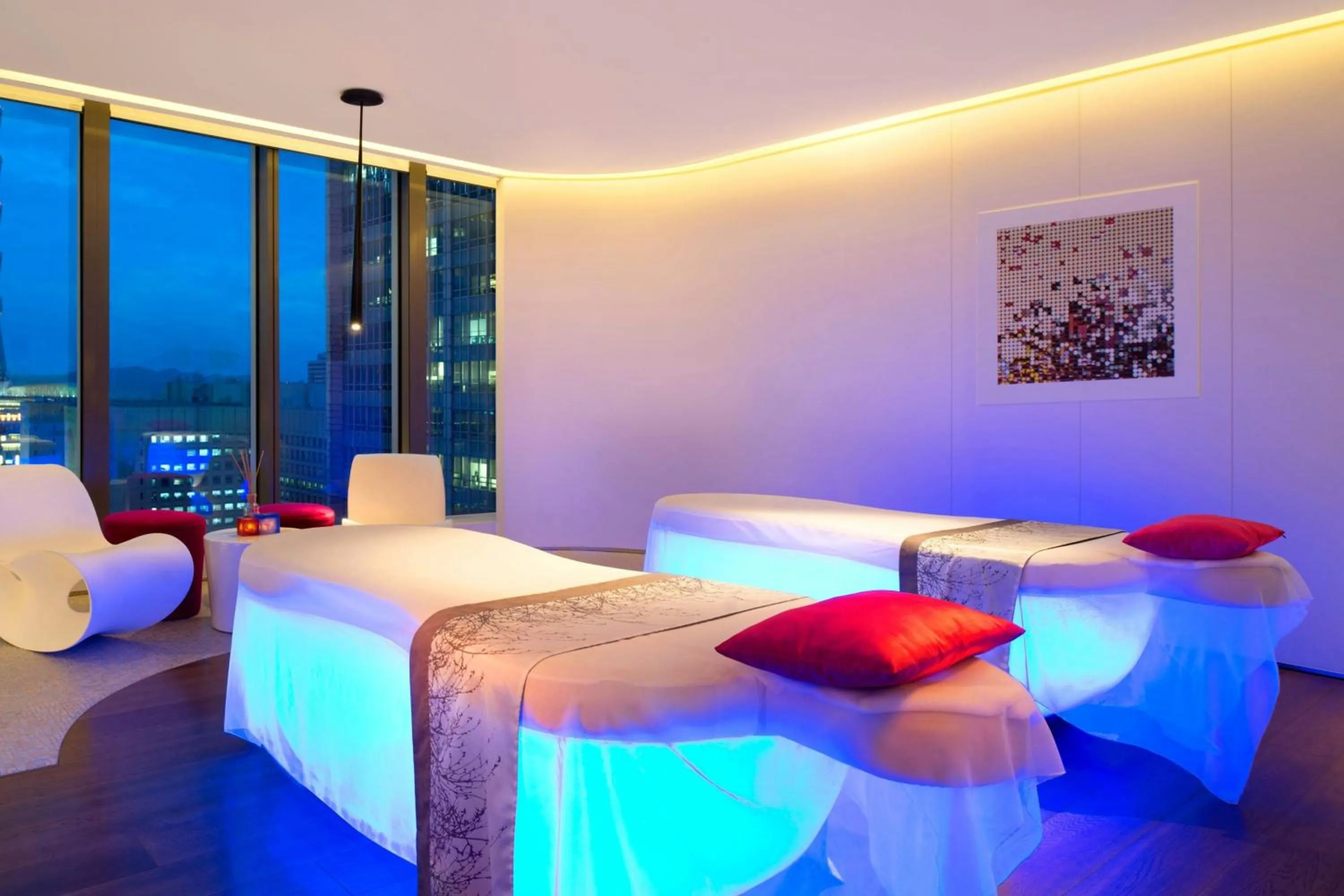 Spa and wellness centre/facilities, Bed in W Taipei