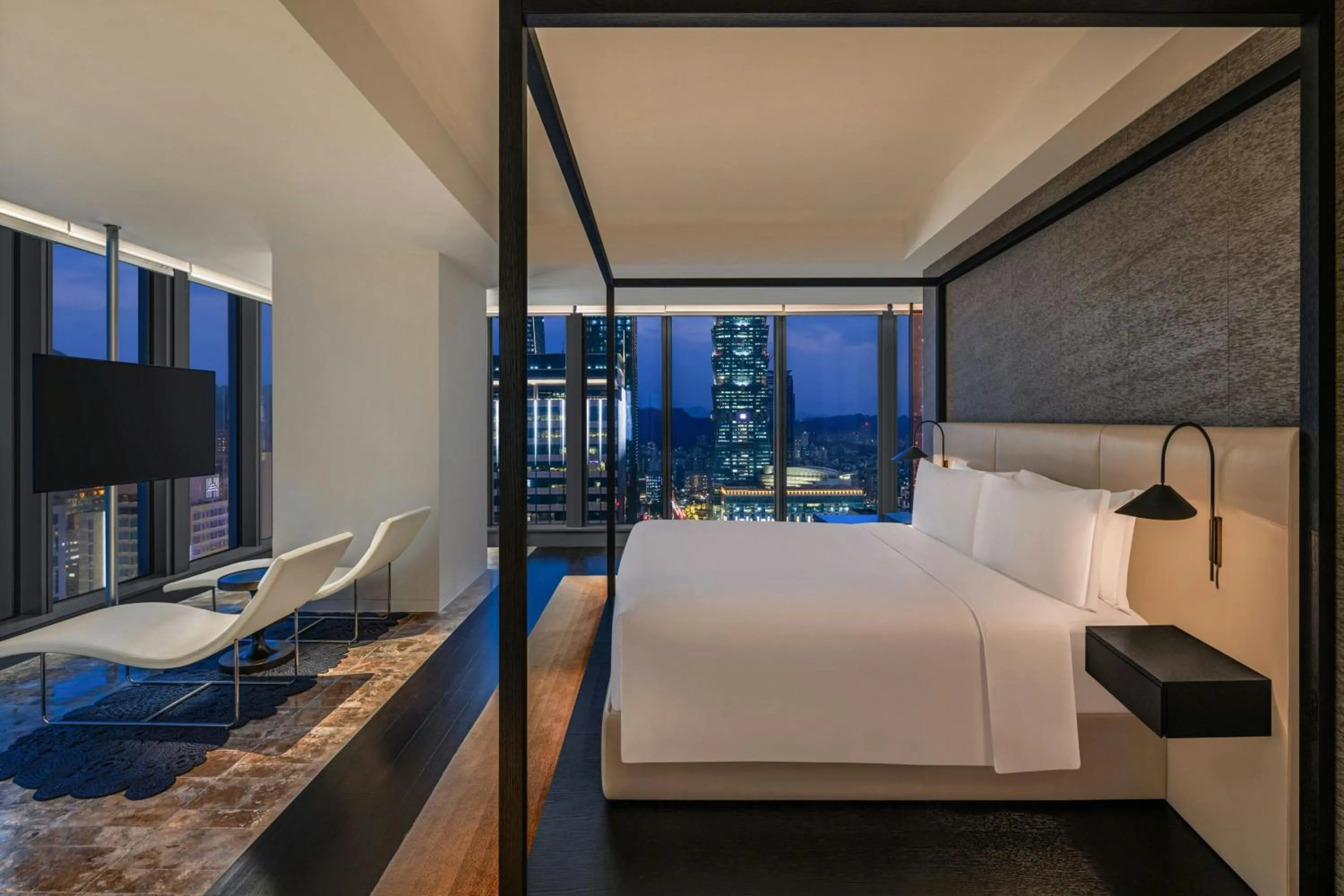 Bedroom, Bed in W Taipei