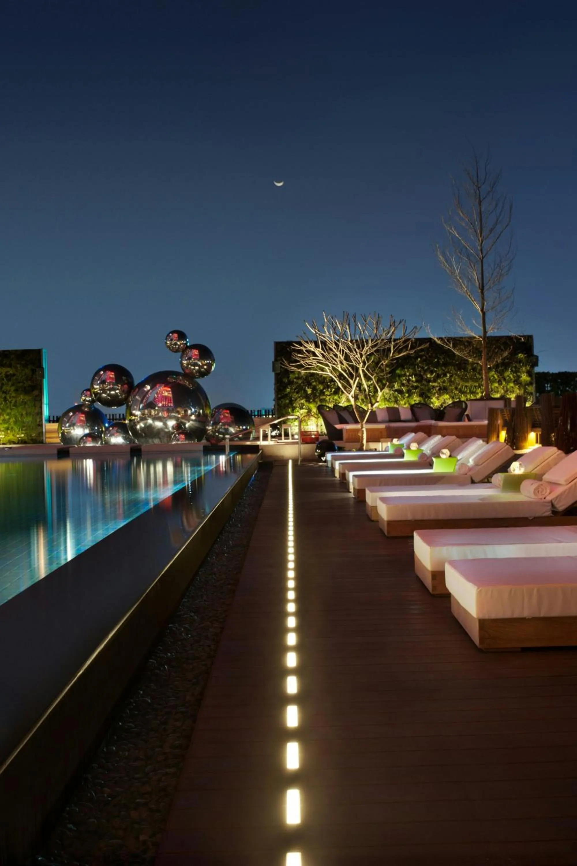 Swimming pool in W Taipei