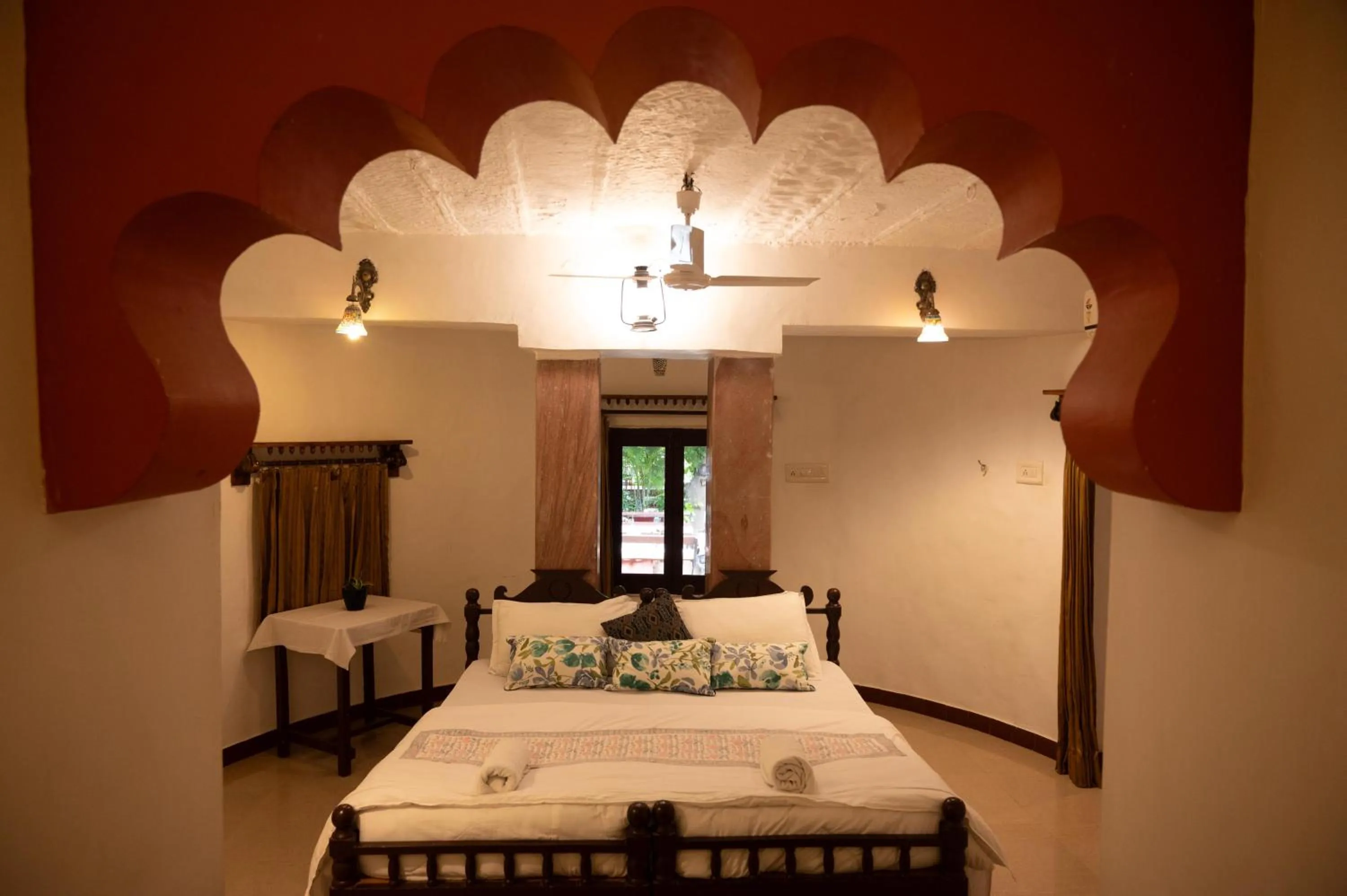 Bed in Mandore Guest House