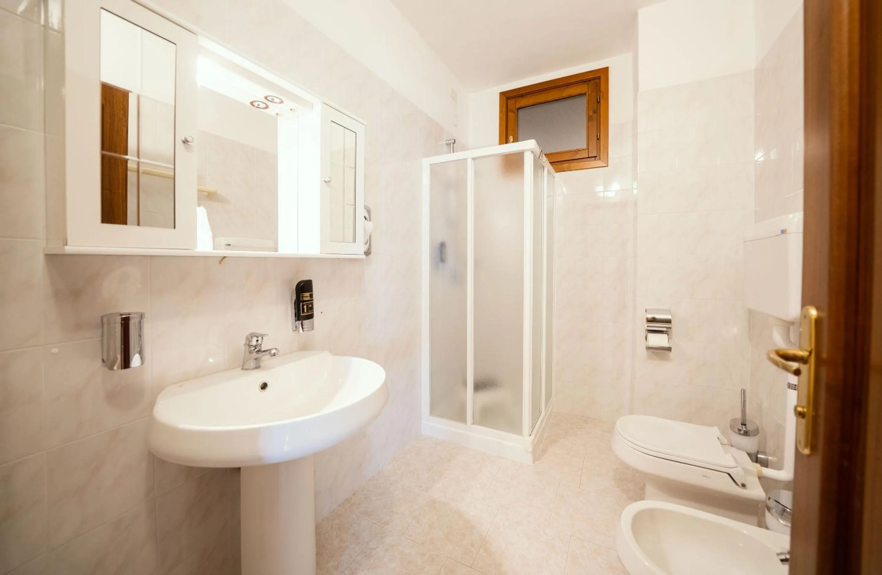 Shower in Hotel Residence Campi