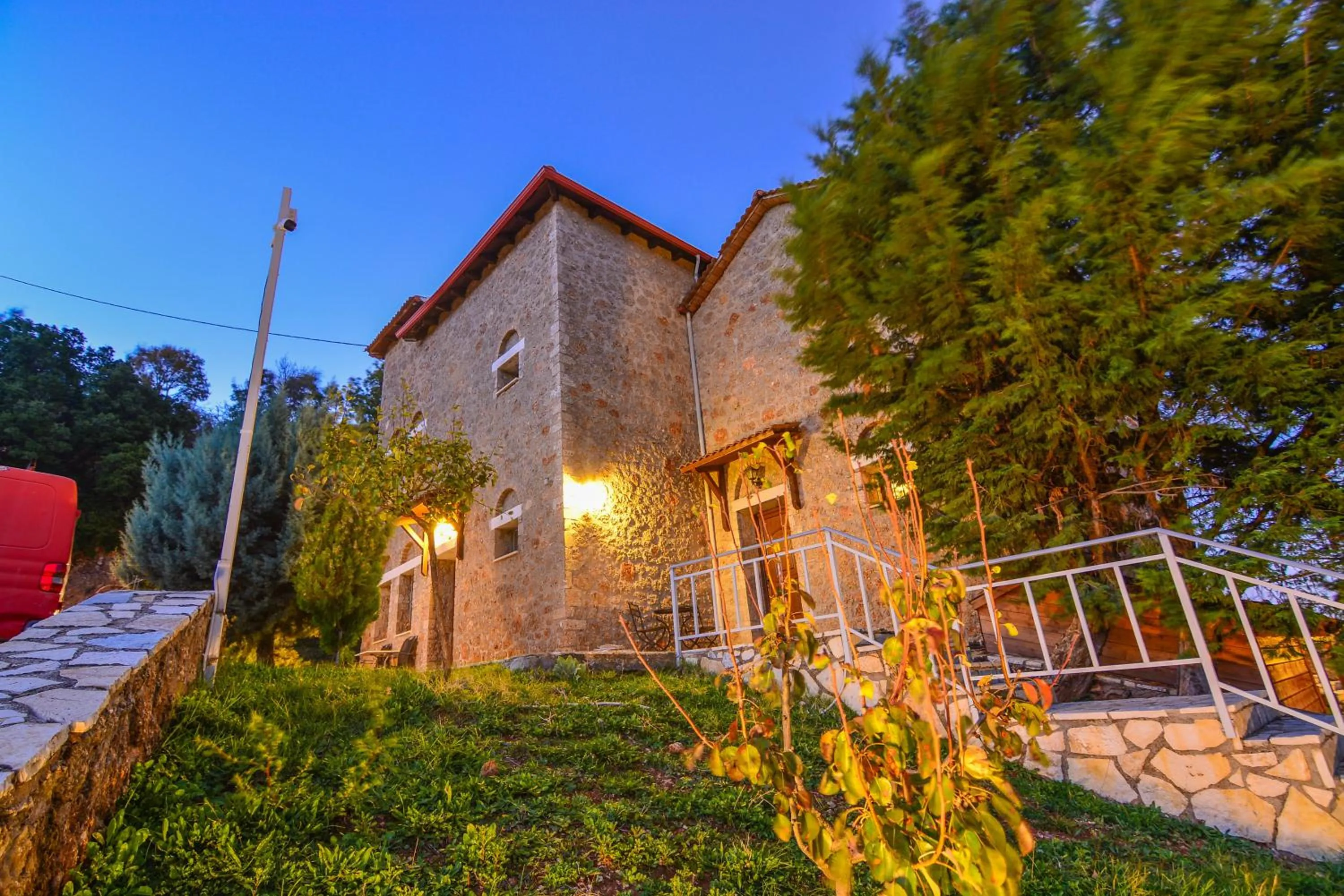 Property building in Trikalon Muses Art Suites