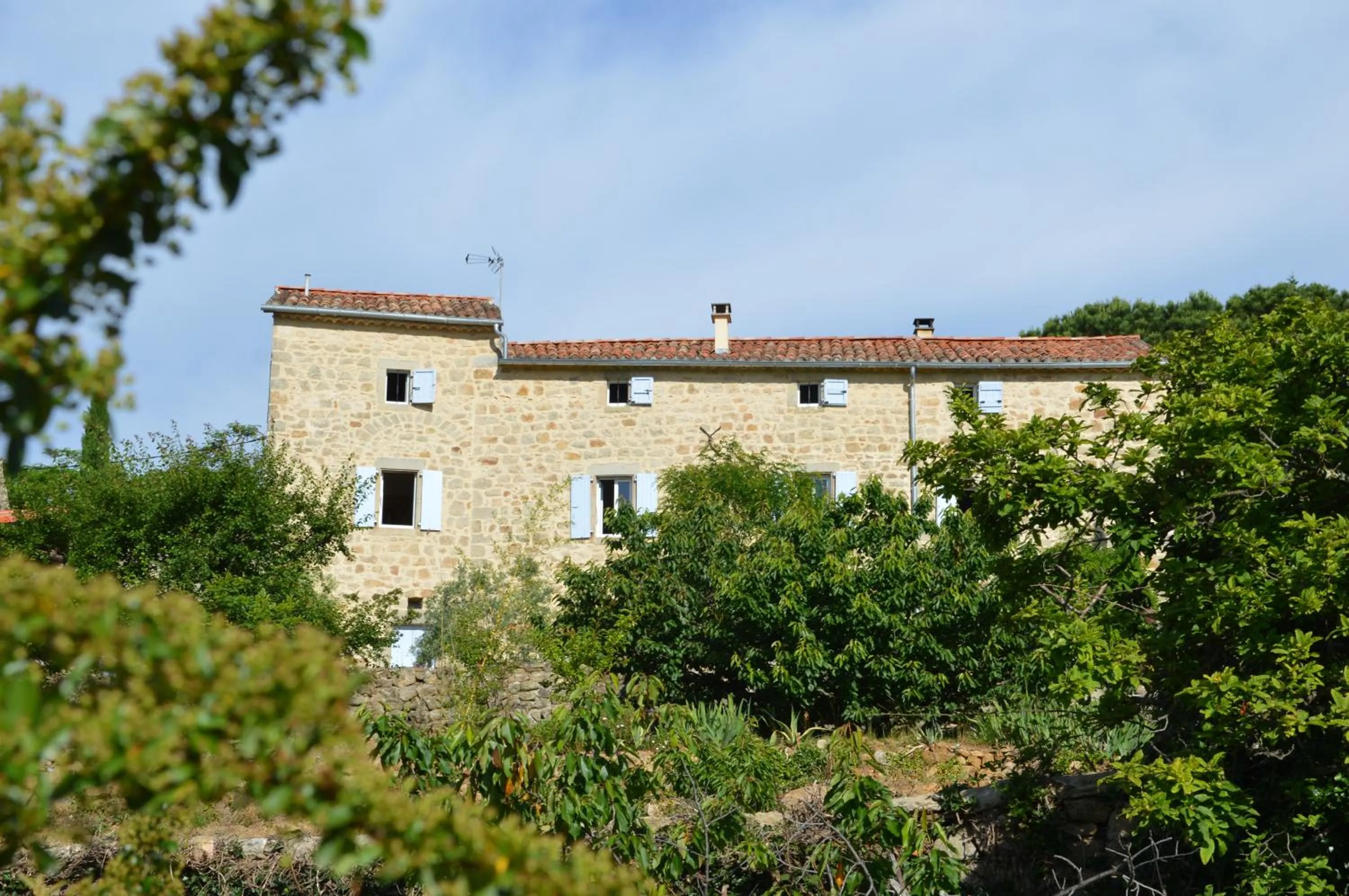 Facade/entrance in Le Mas des Monèdes