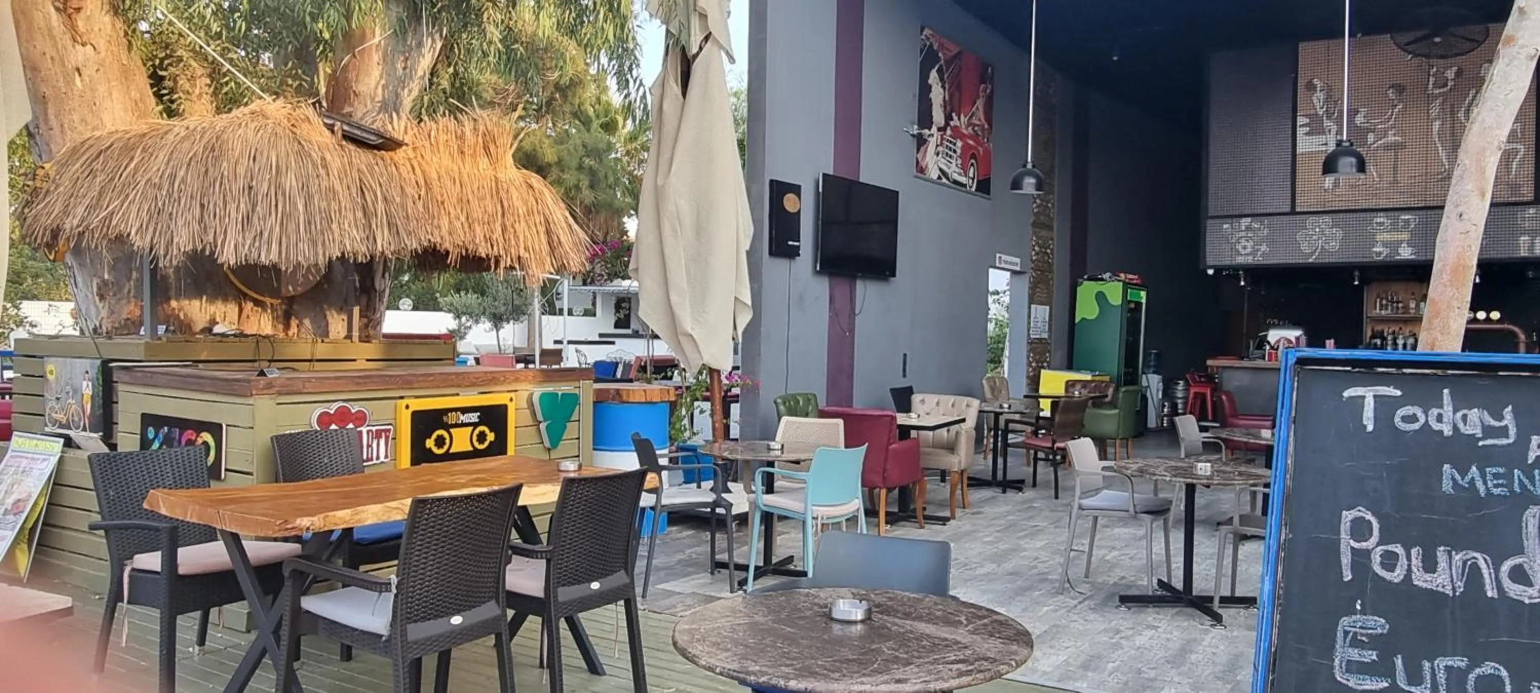 Nightclub / DJ in Manuela Boutique Hotel Bitez