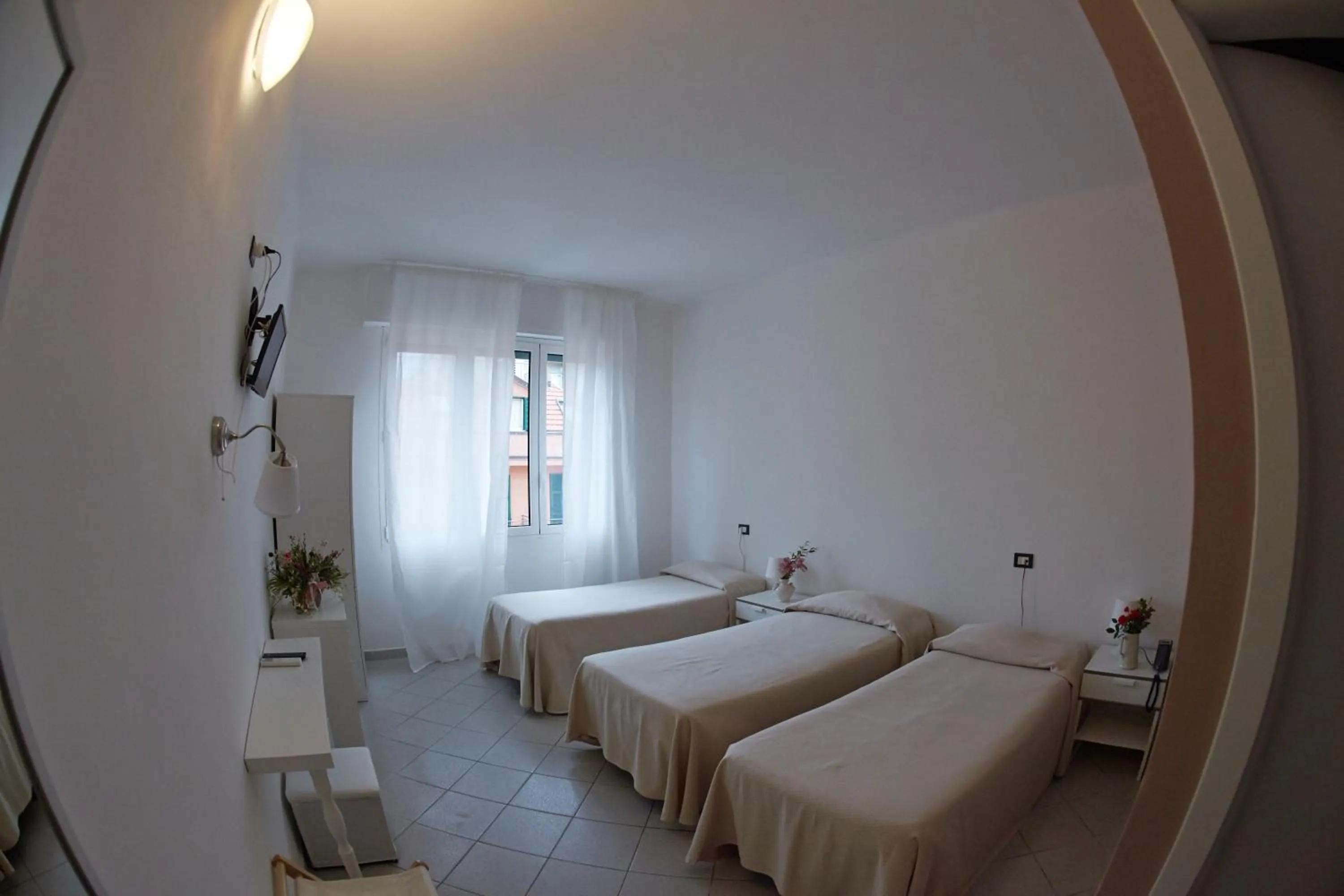 Photo of the whole room, Bed in Hotel Lydia