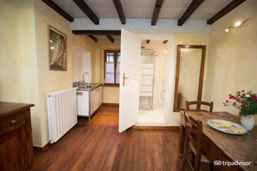 Coffee/tea facilities in Aprile