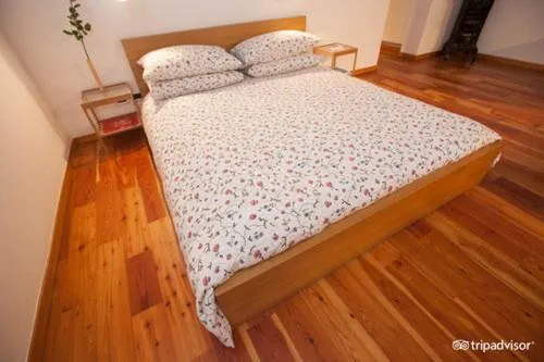 Bed in Aprile