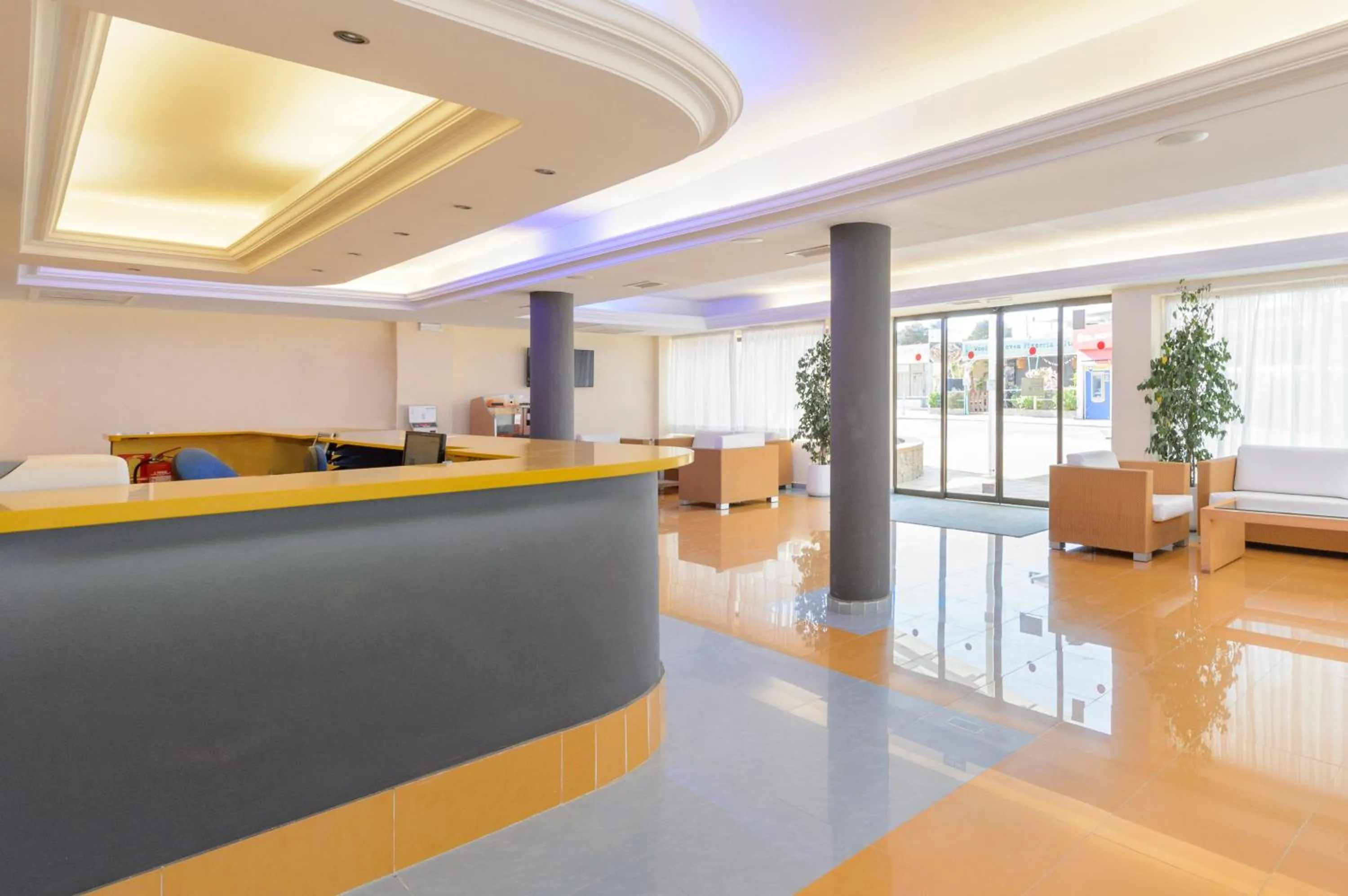 Lobby or reception in Hotel Vibra s'Estanyol