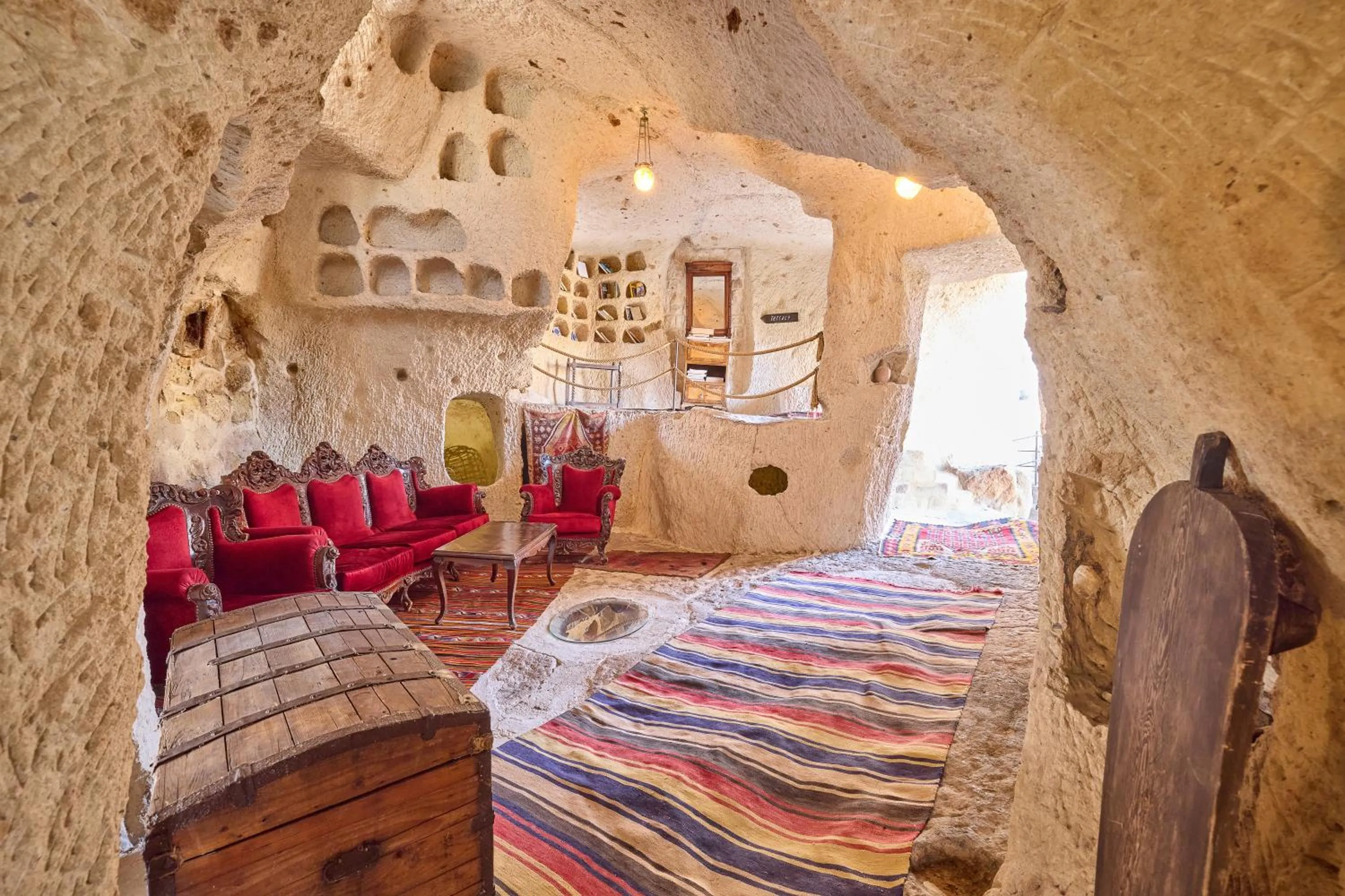 Seating area, Bed in Mithra Cave Cappadocia