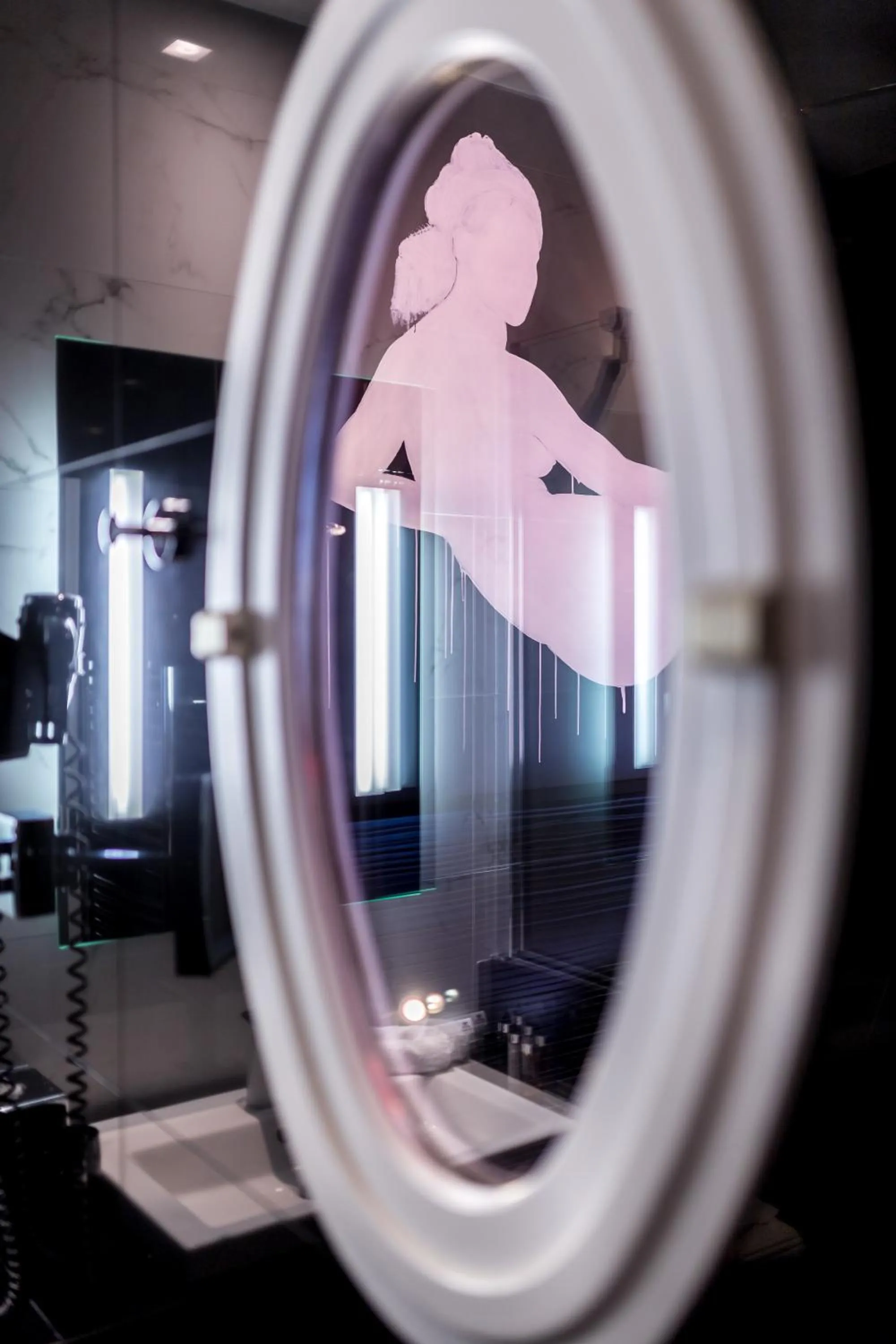 Bathroom in Maison Albar- Le Champs-Elysées