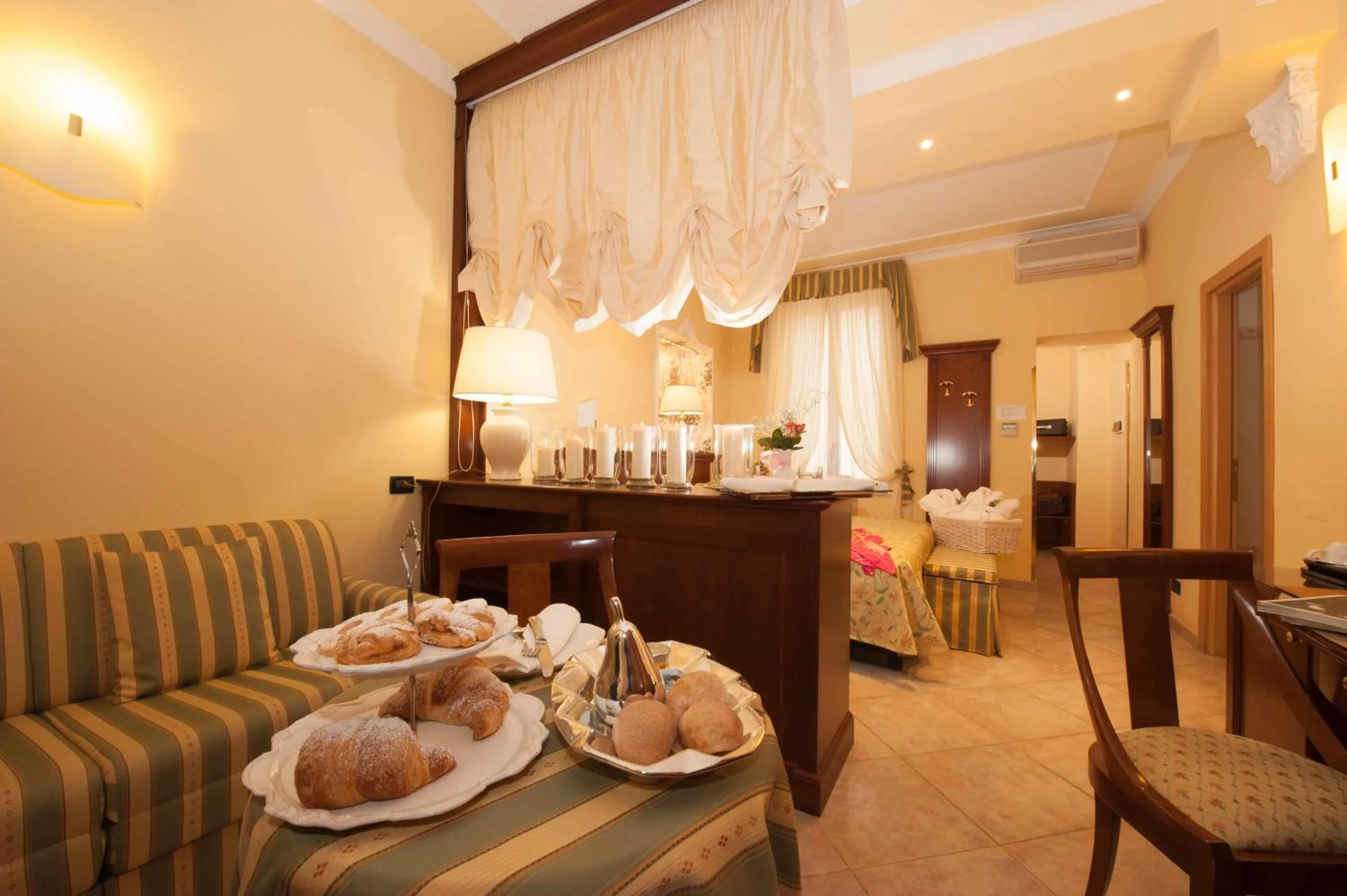 Breakfast in Hotel Astigiana & Appartamenti