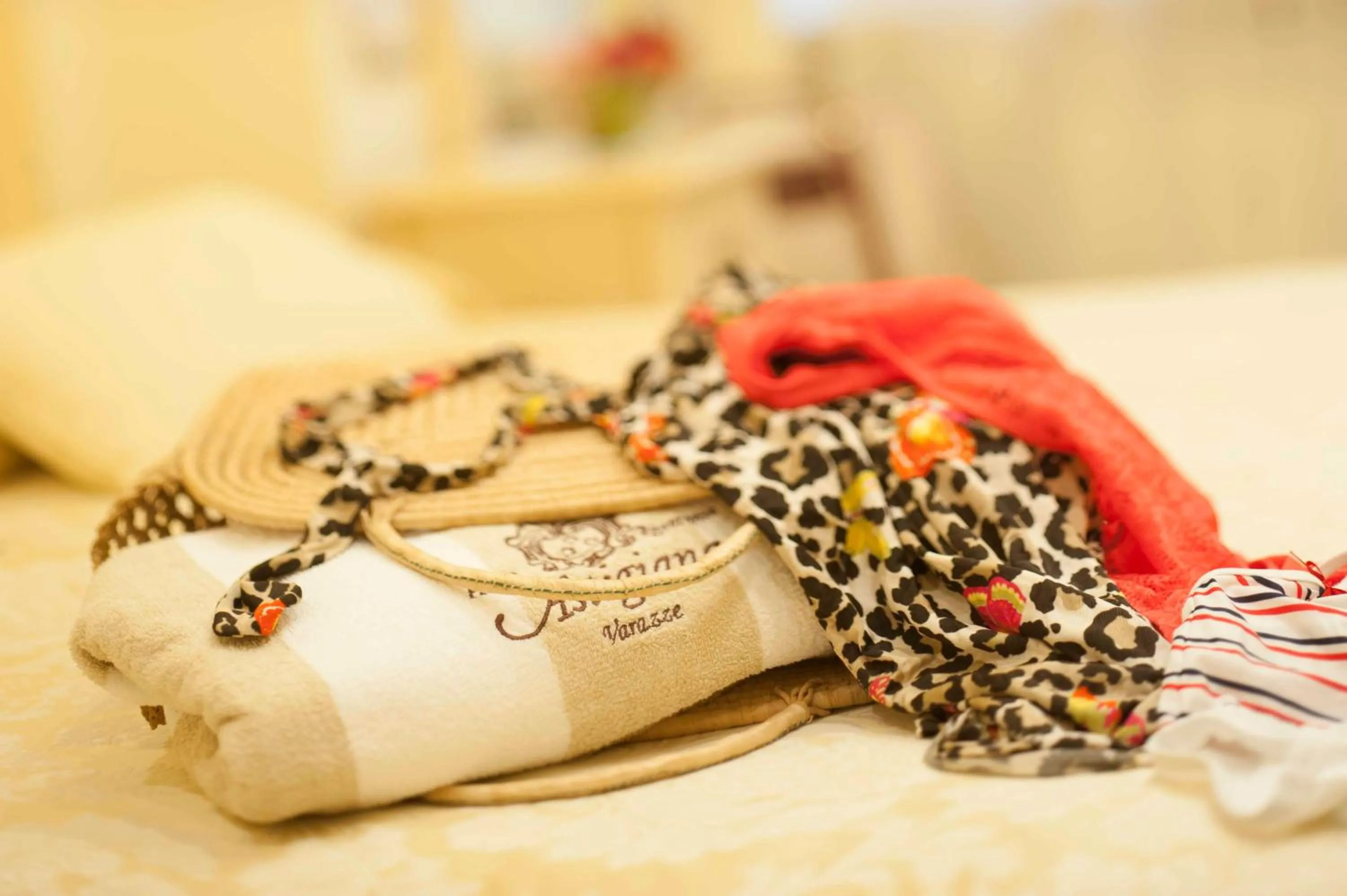 Decorative detail, Bed in Hotel Astigiana & Appartamenti