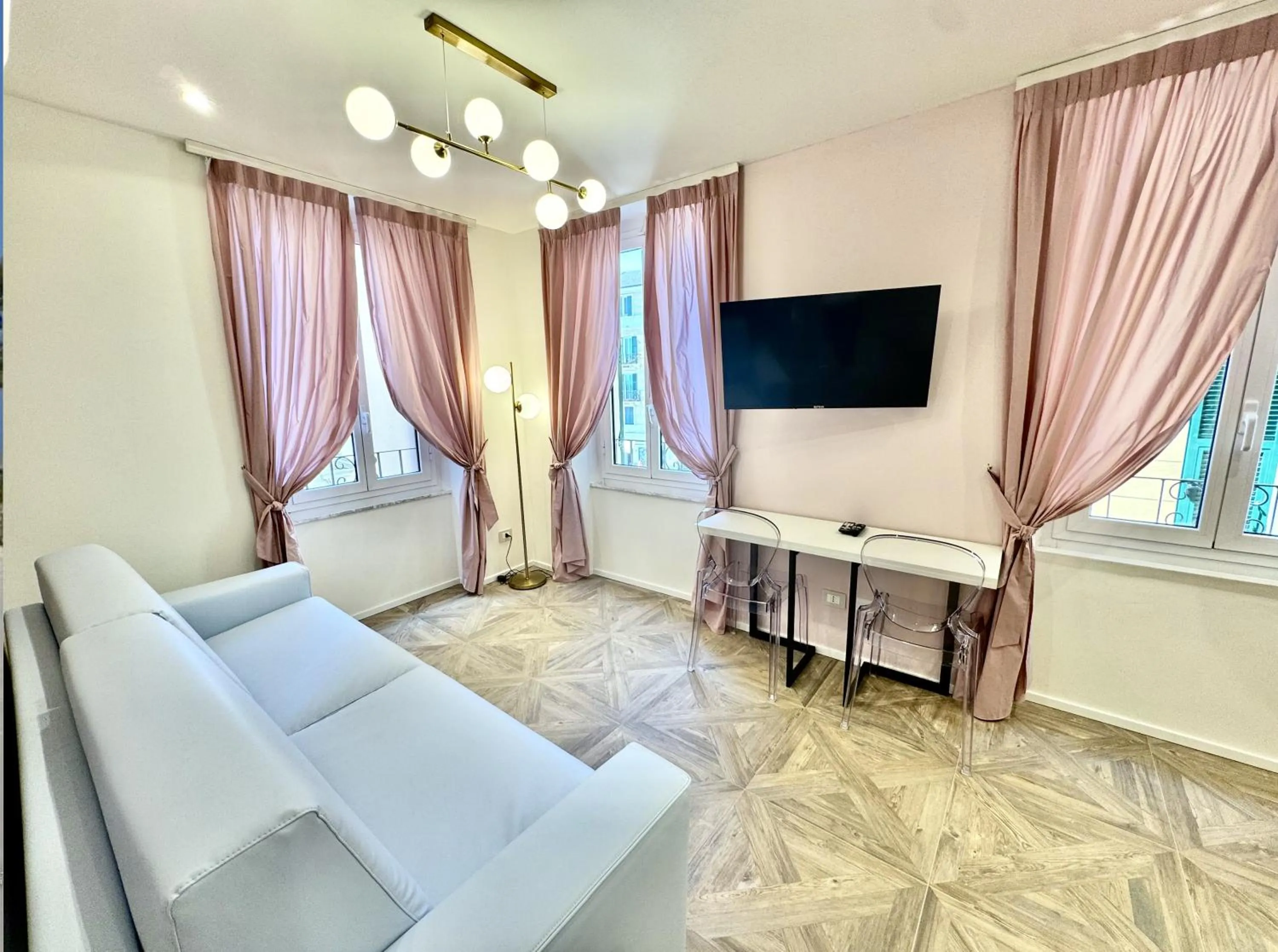 Hotel Astigiana & Appartamenti