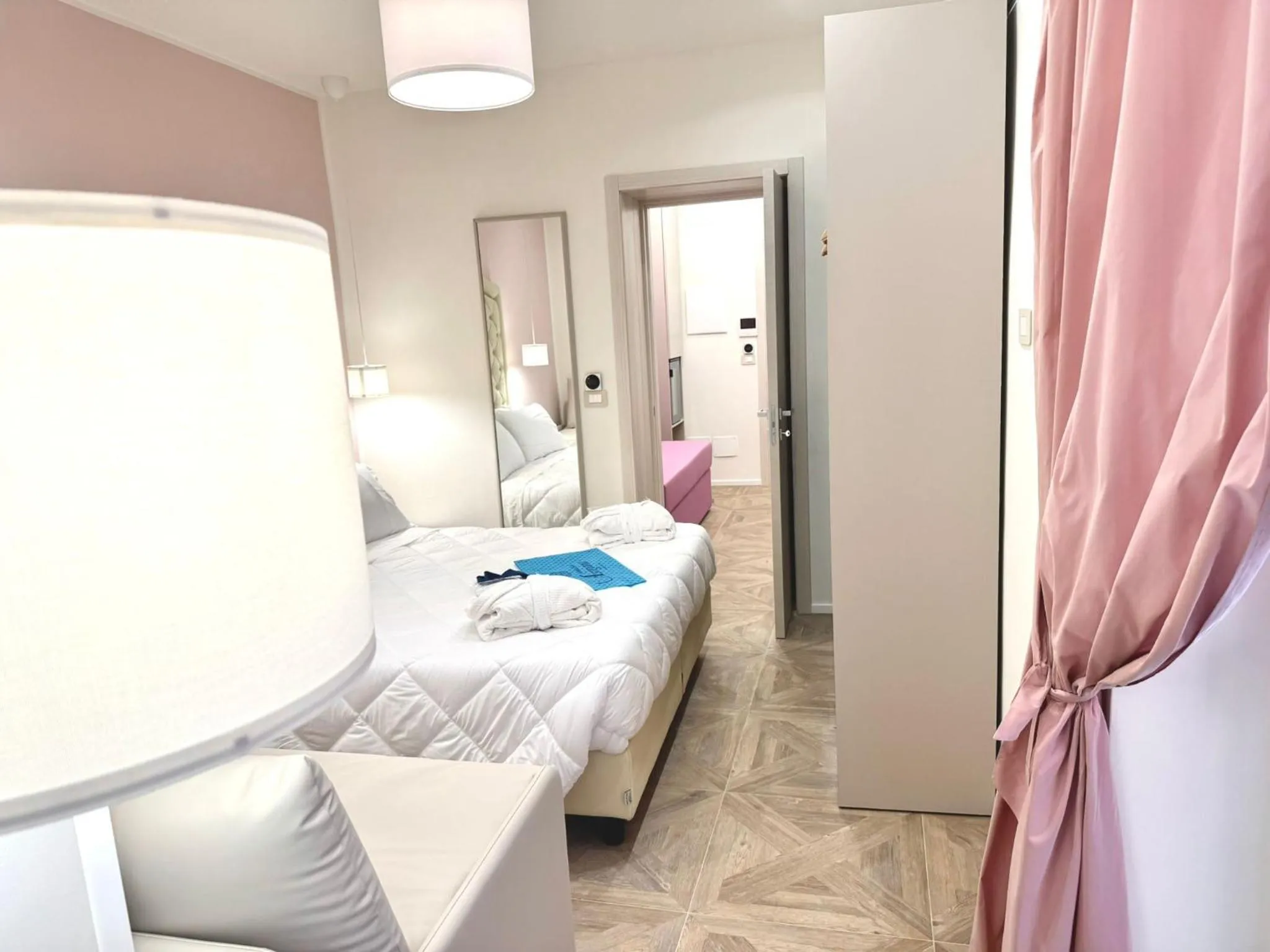 Bed in Hotel Astigiana & Appartamenti