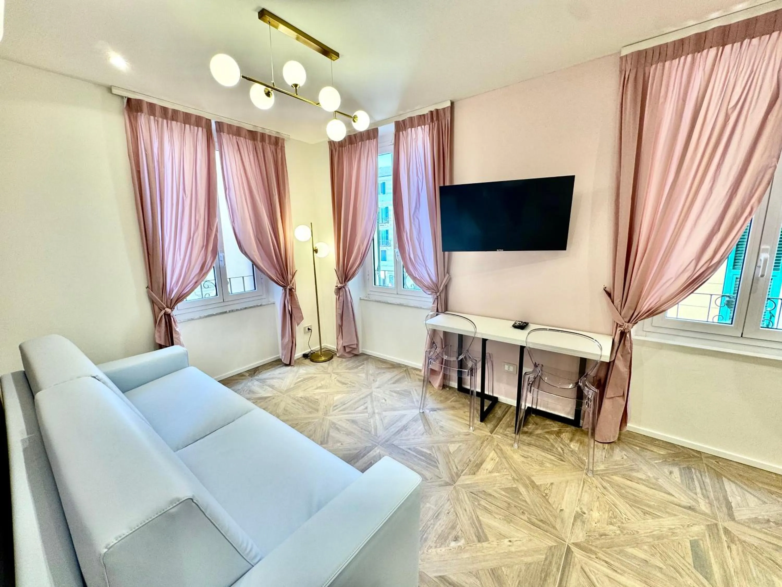 Hotel Astigiana & Appartamenti