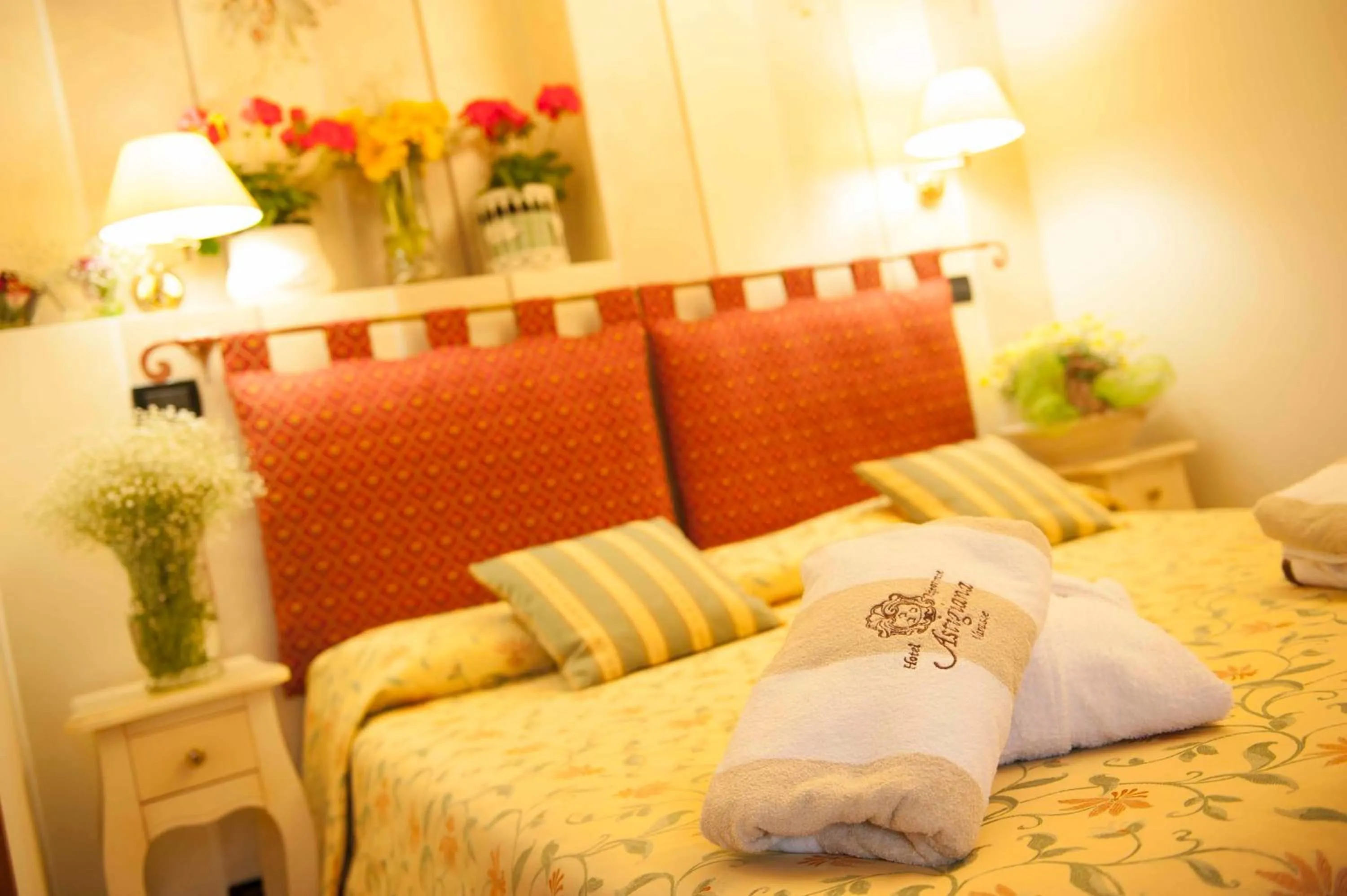 Bed in Hotel Astigiana & Appartamenti