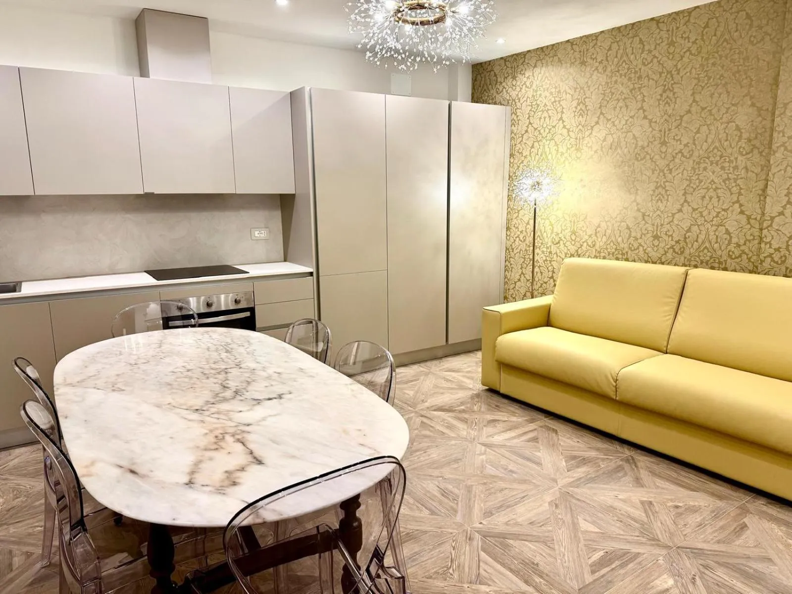 Hotel Astigiana & Appartamenti