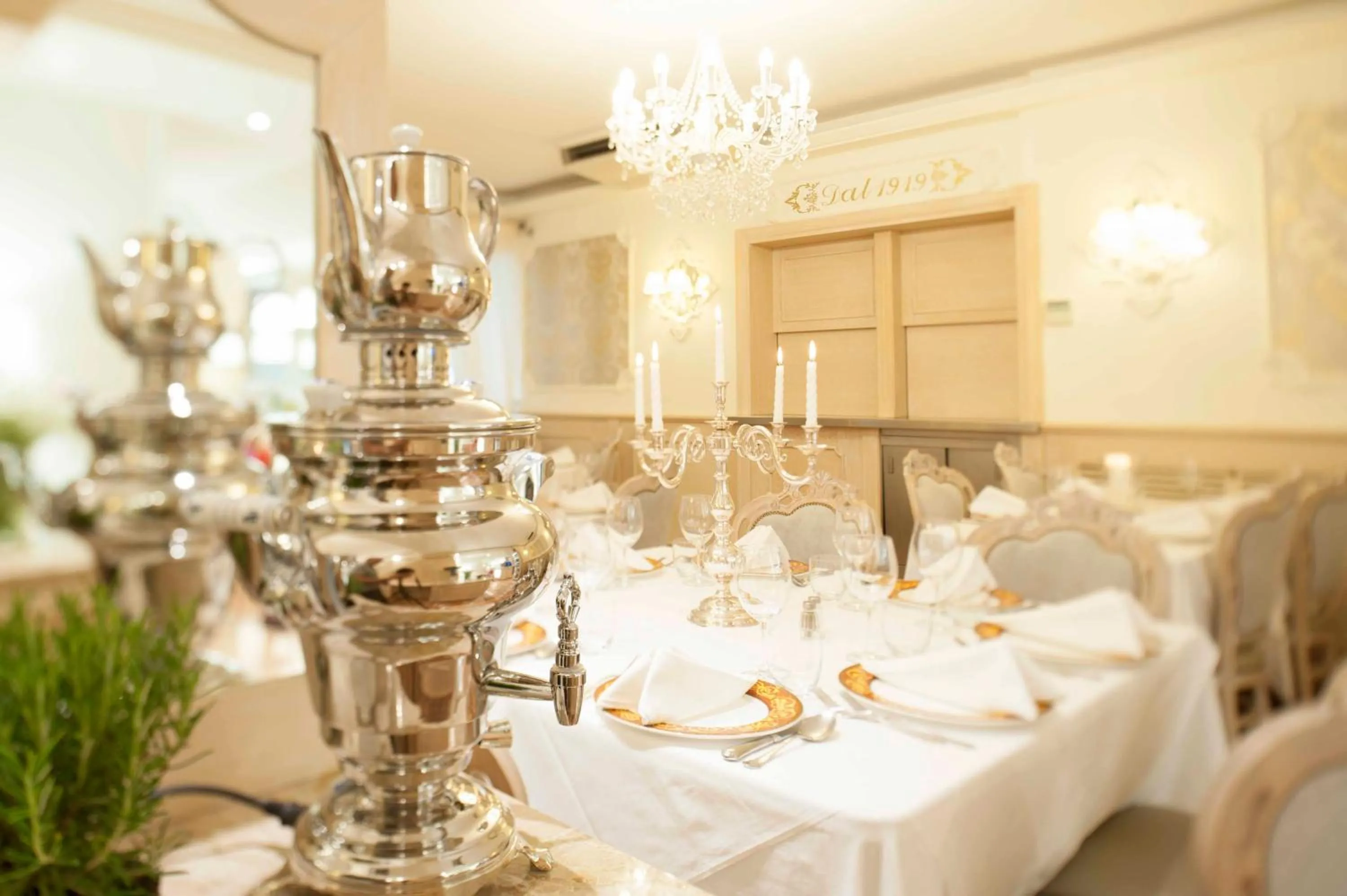 Restaurant/places to eat in Hotel Astigiana & Appartamenti