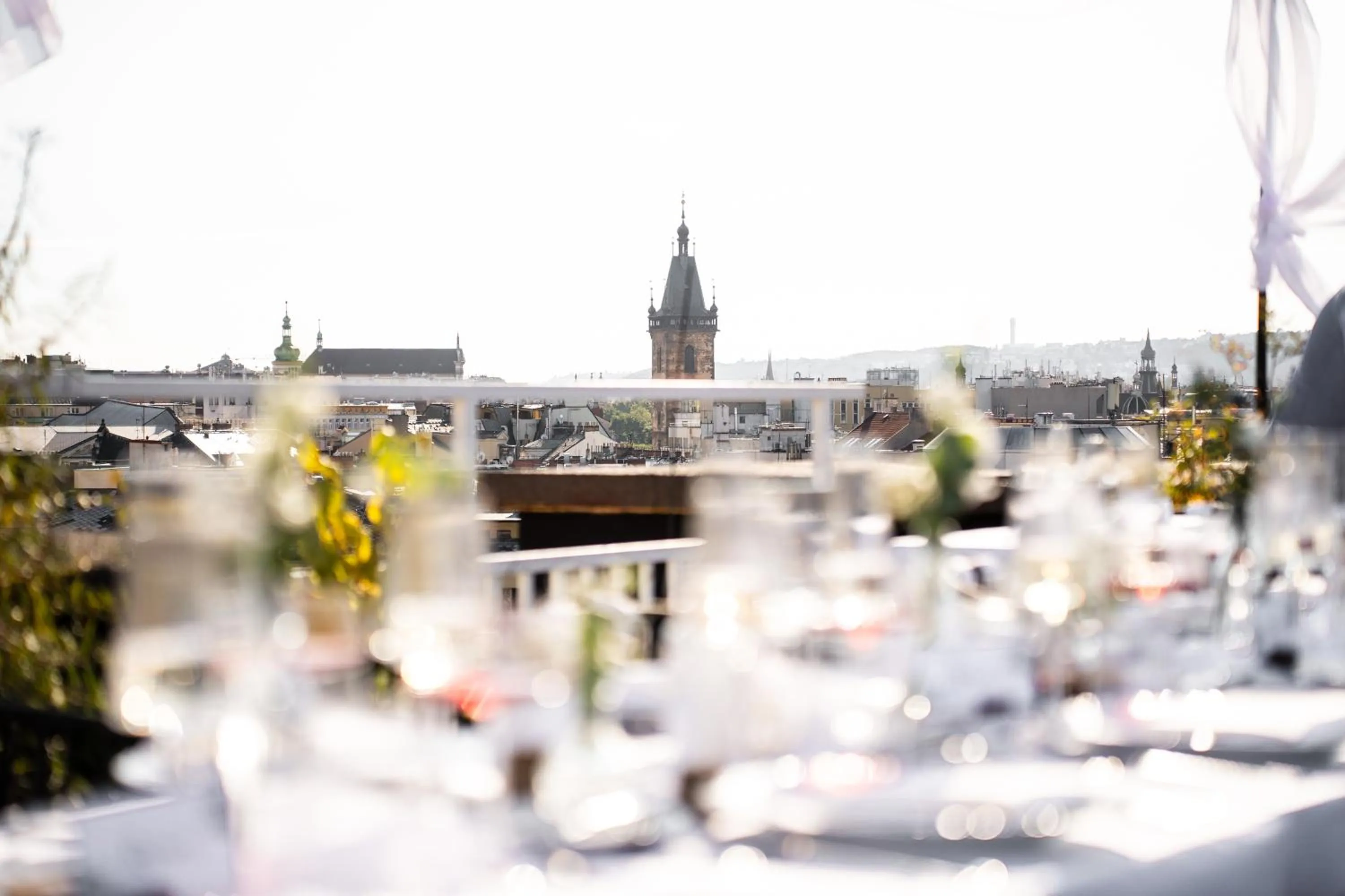 Restaurant/places to eat in Pytloun Boutique Hotel Prague