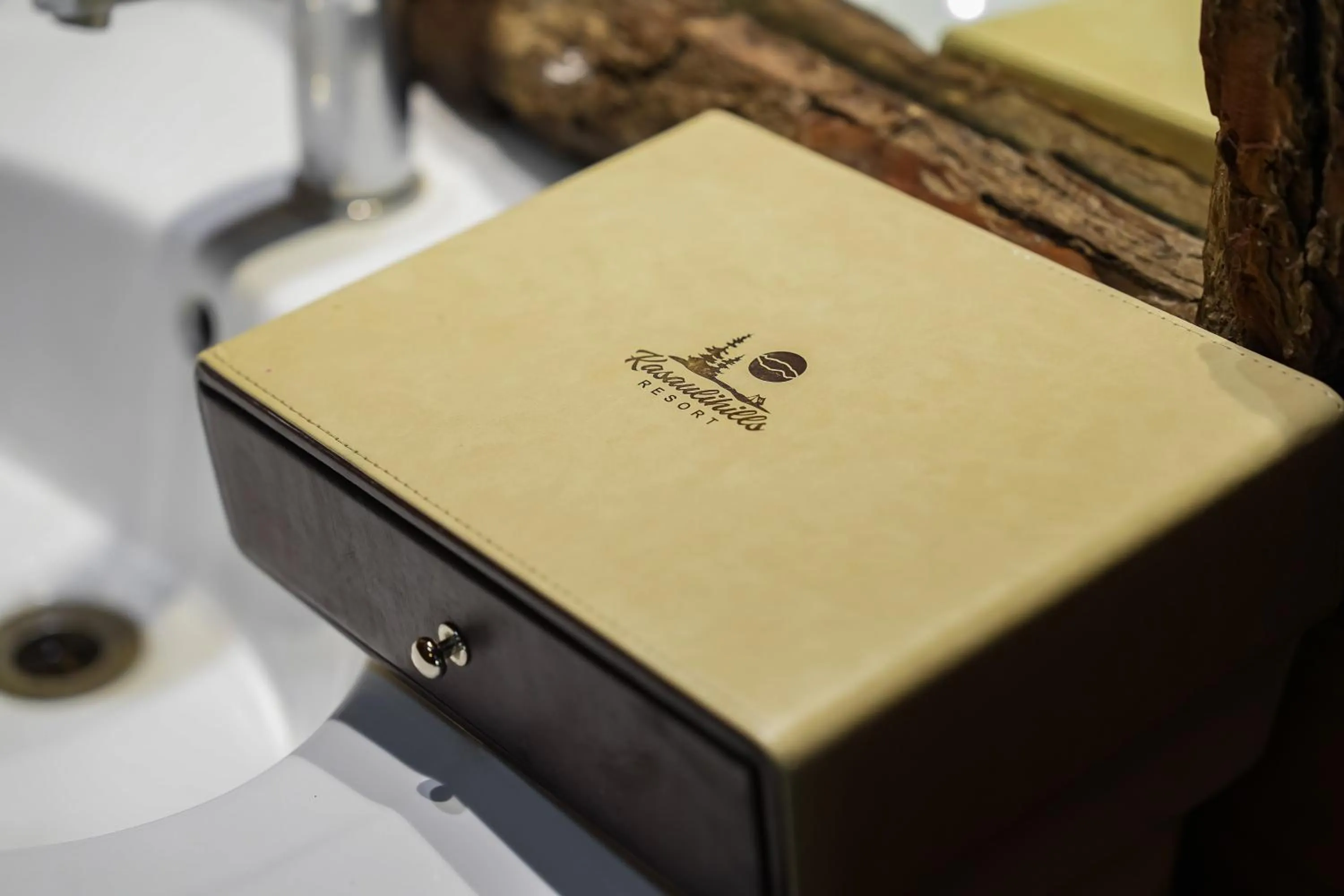 Bathroom in Kasauli Hills Resort