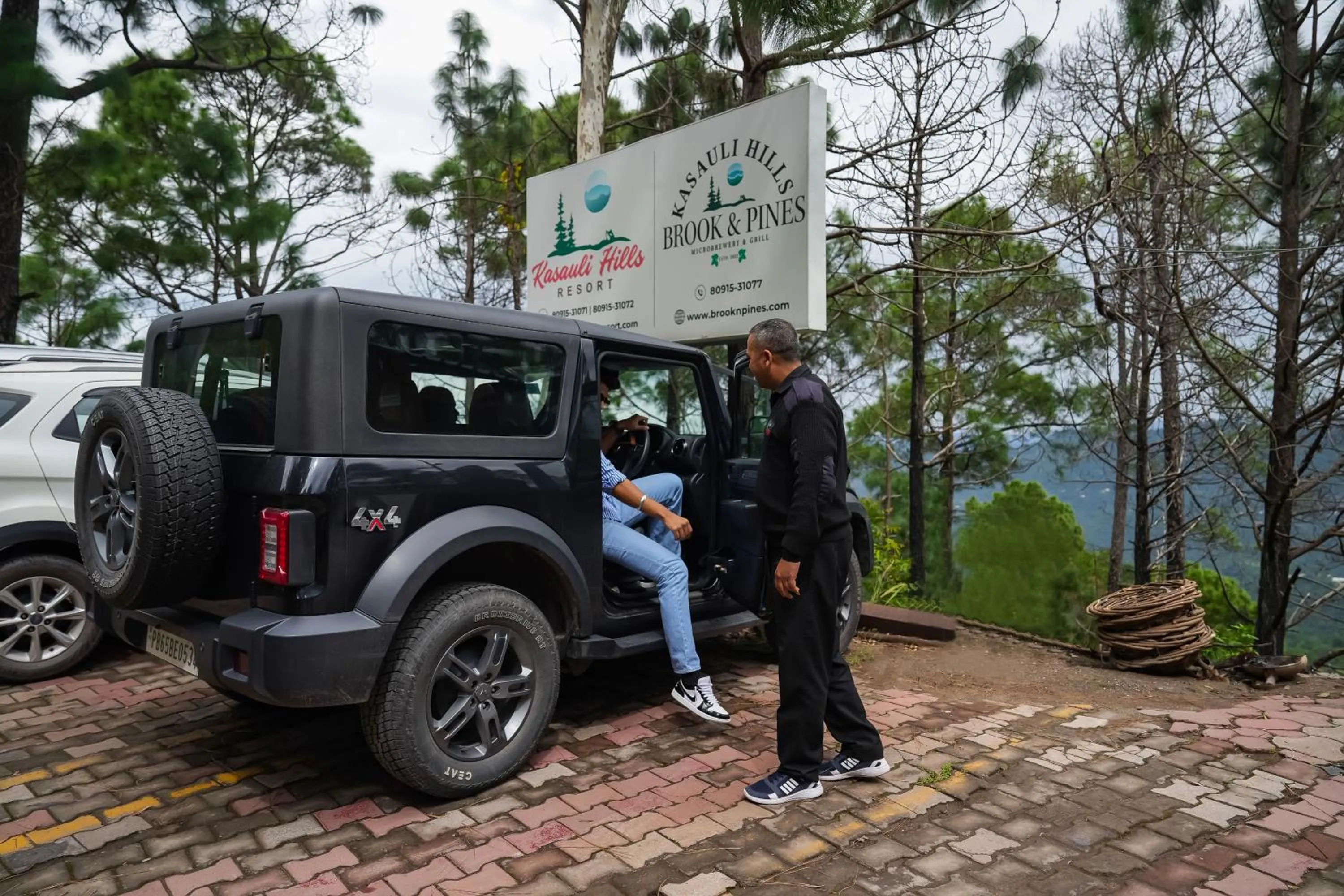 Parking in Kasauli Hills Resort